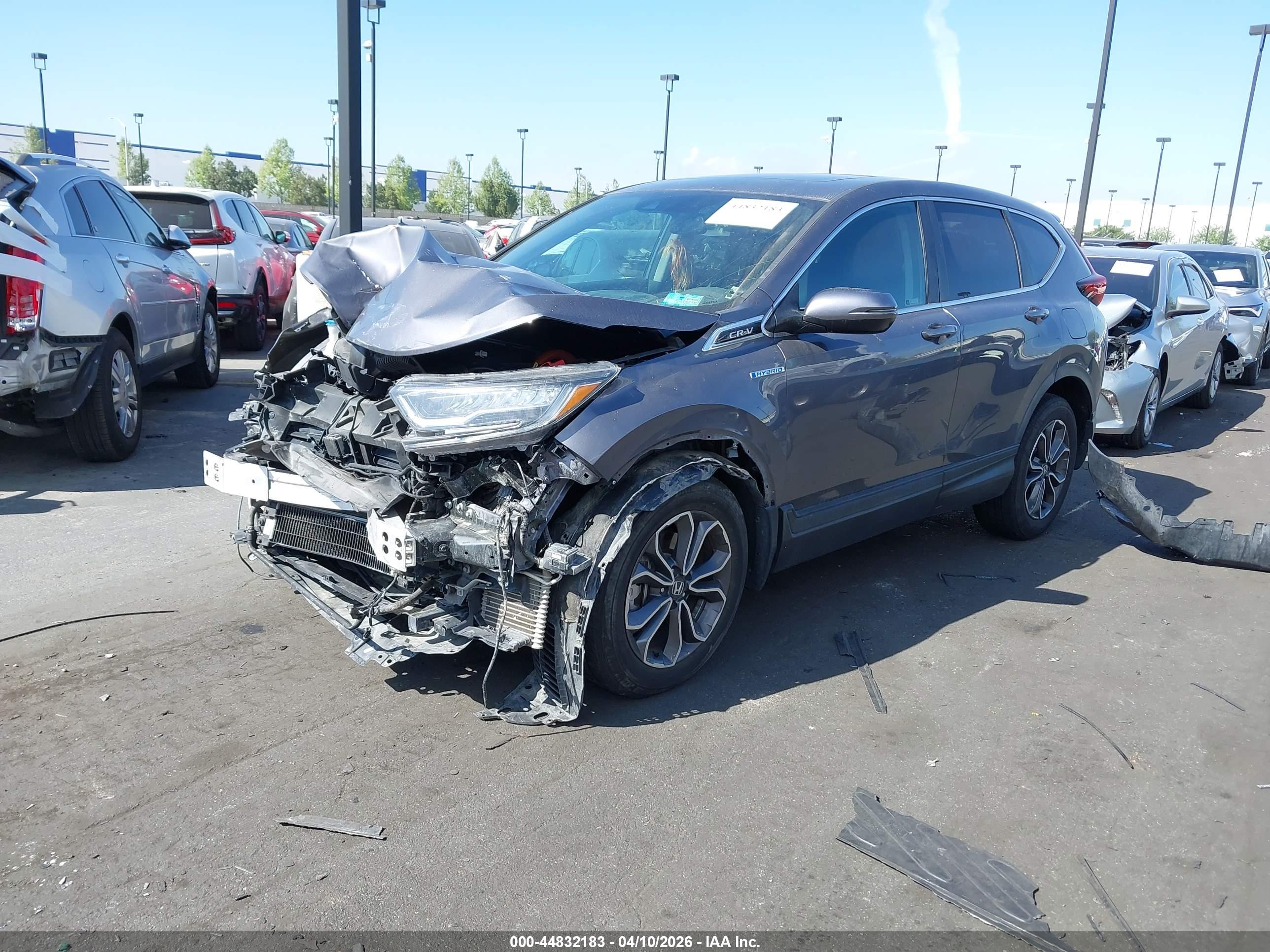 HONDA CR-V image 2