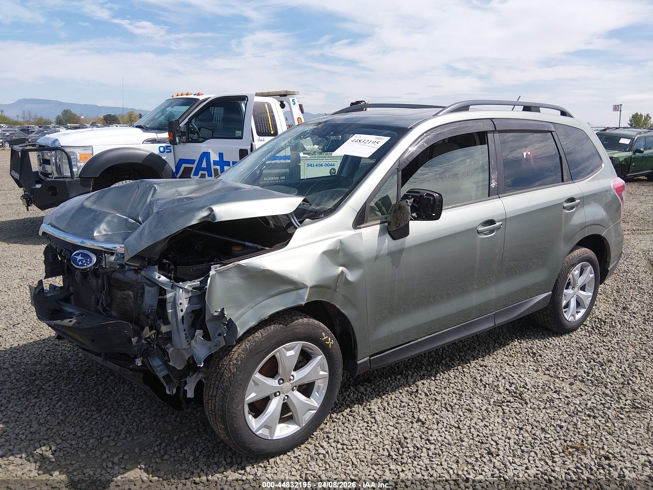 SUBARU FORESTER image 2