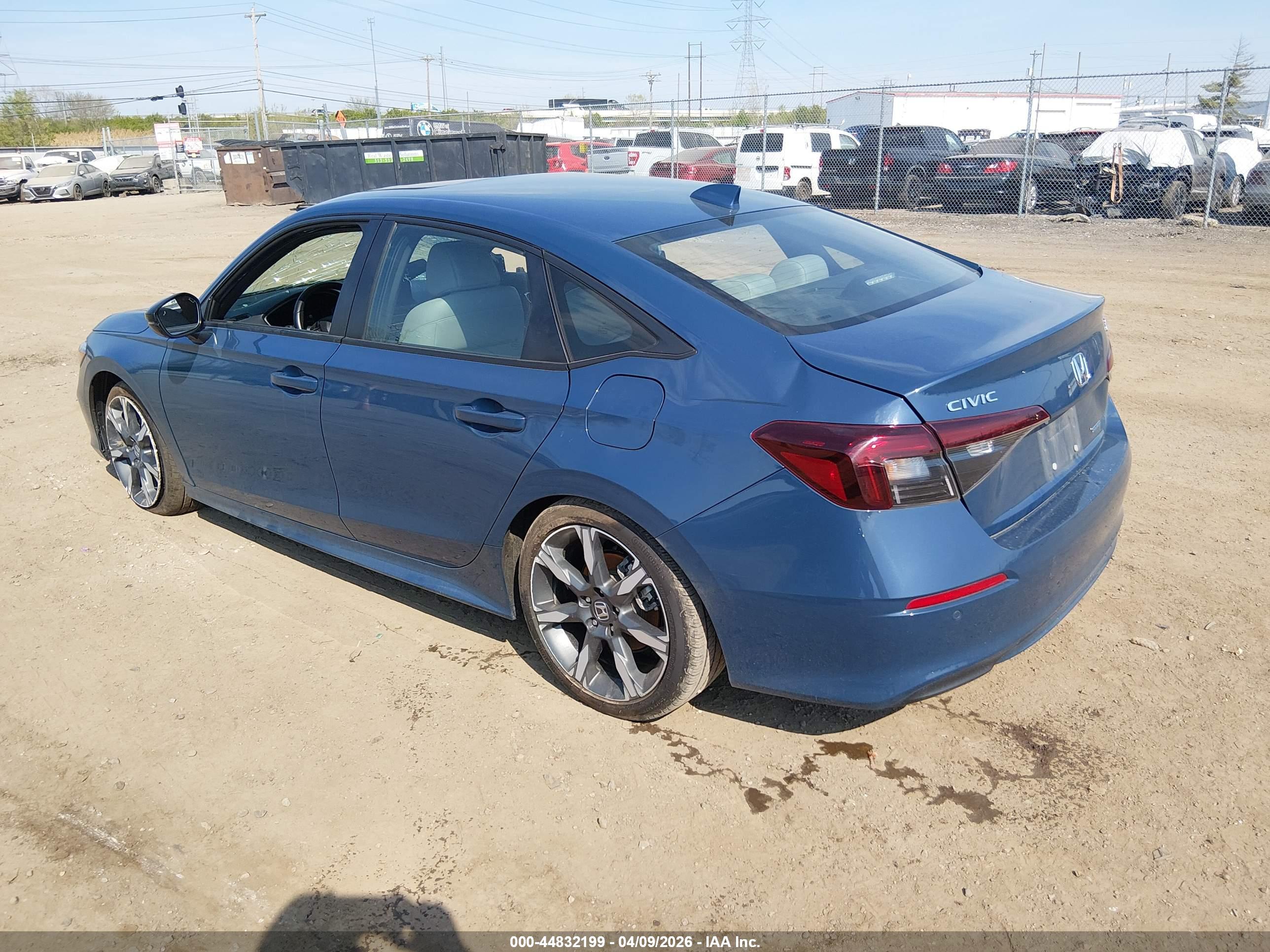 HONDA CIVIC image 3