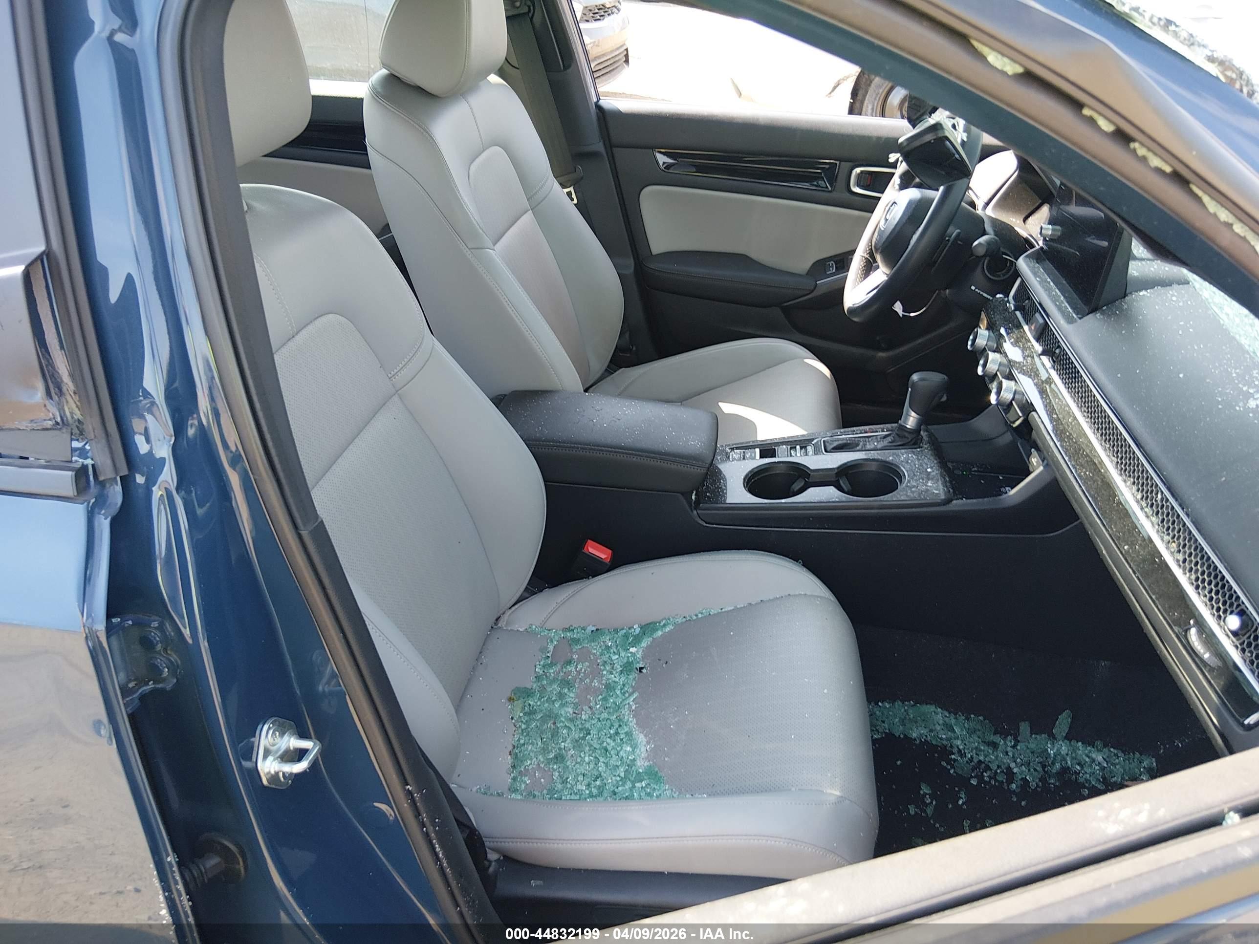 HONDA CIVIC image 5