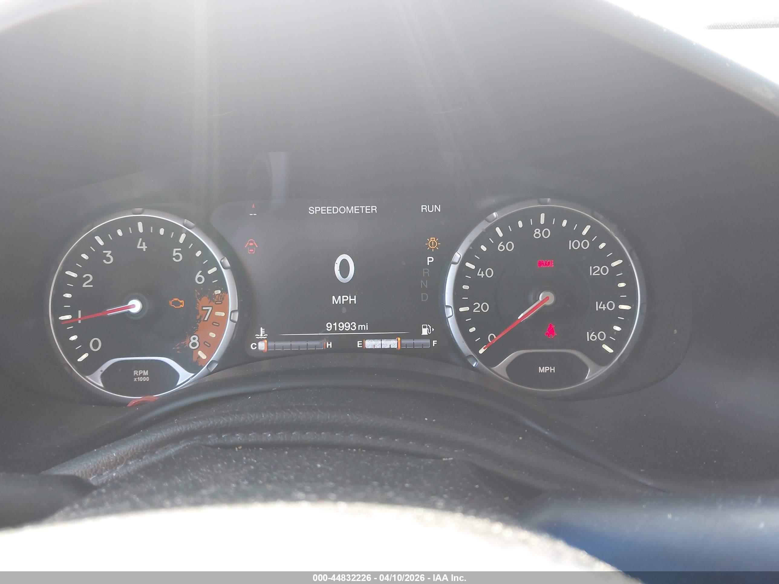 JEEP RENEGADE image 7