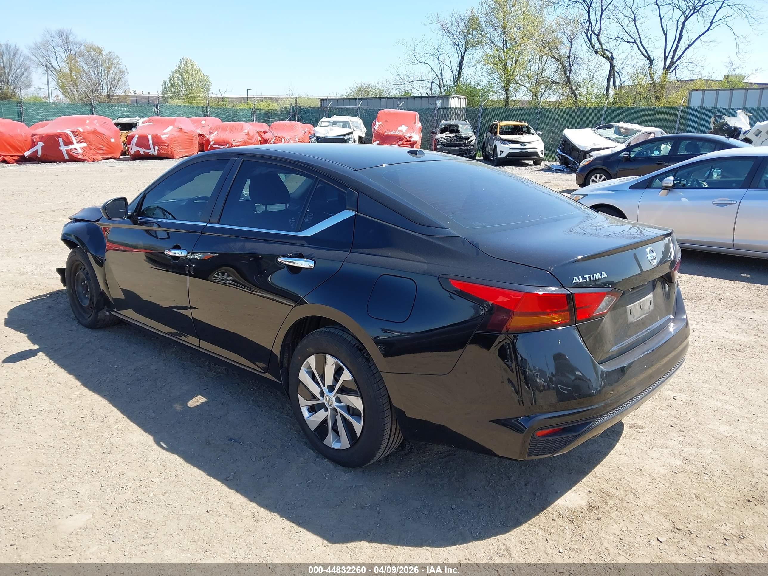 NISSAN ALTIMA image 3