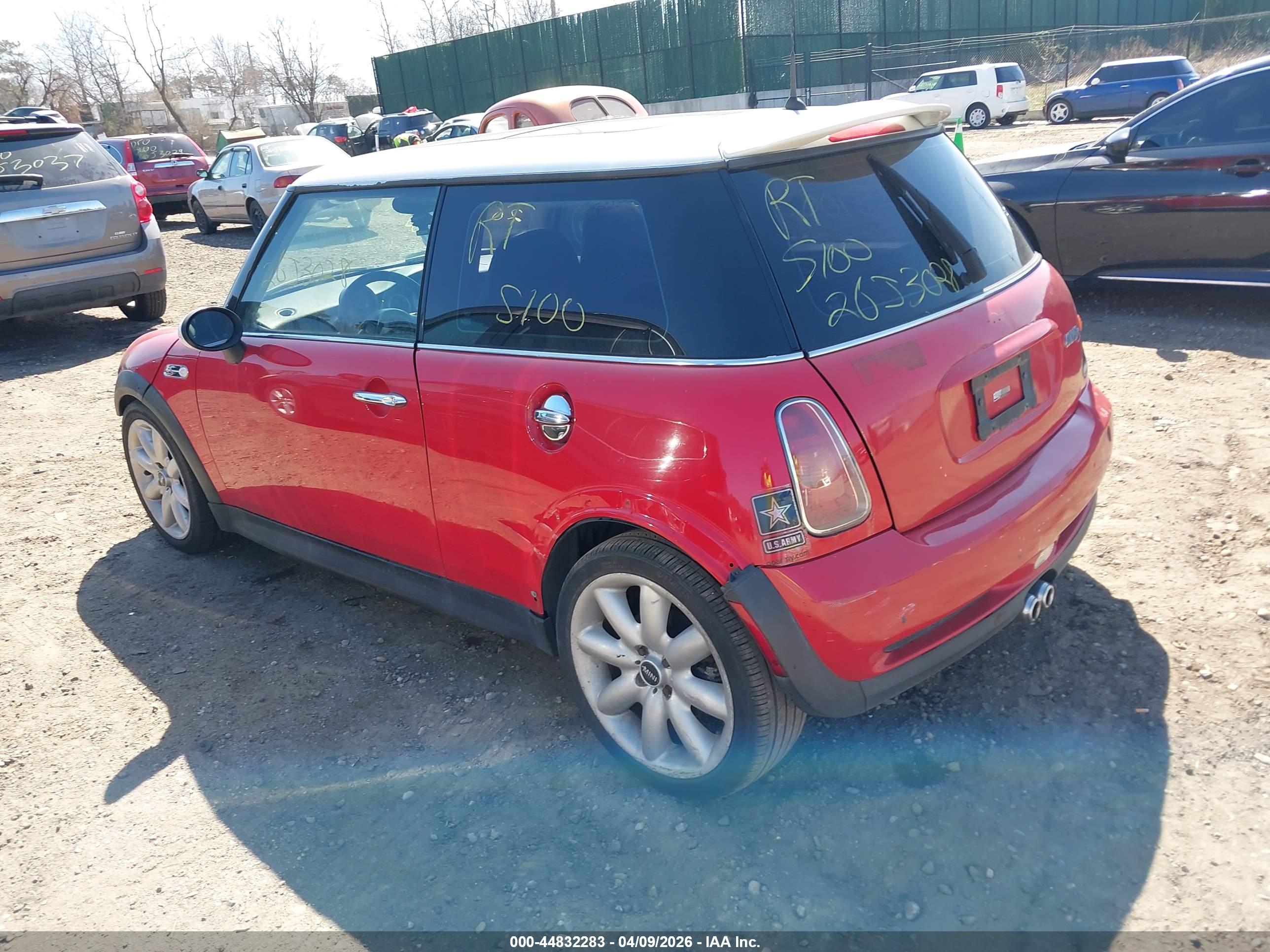 MINI COOPER image 3