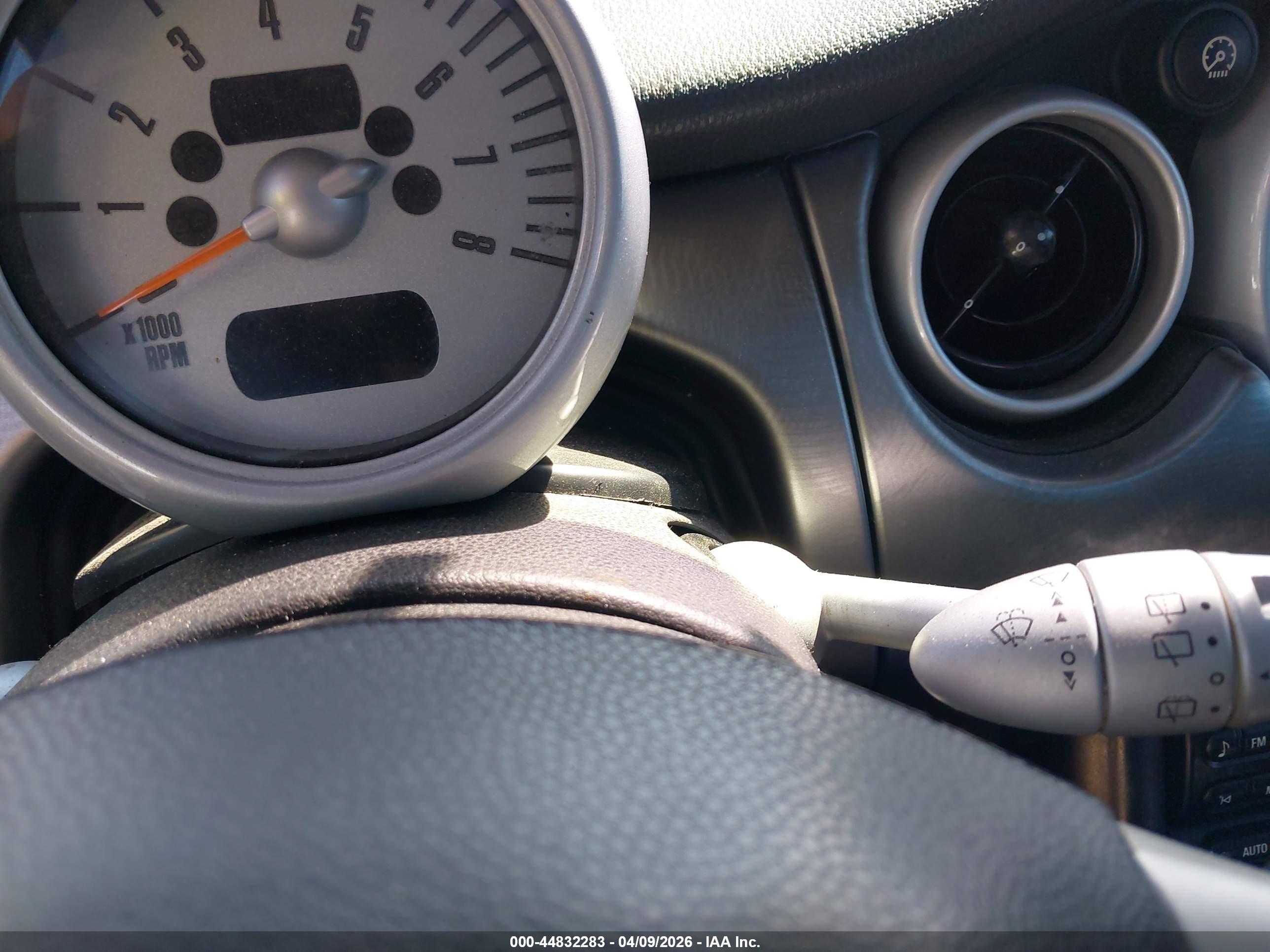 MINI COOPER image 7