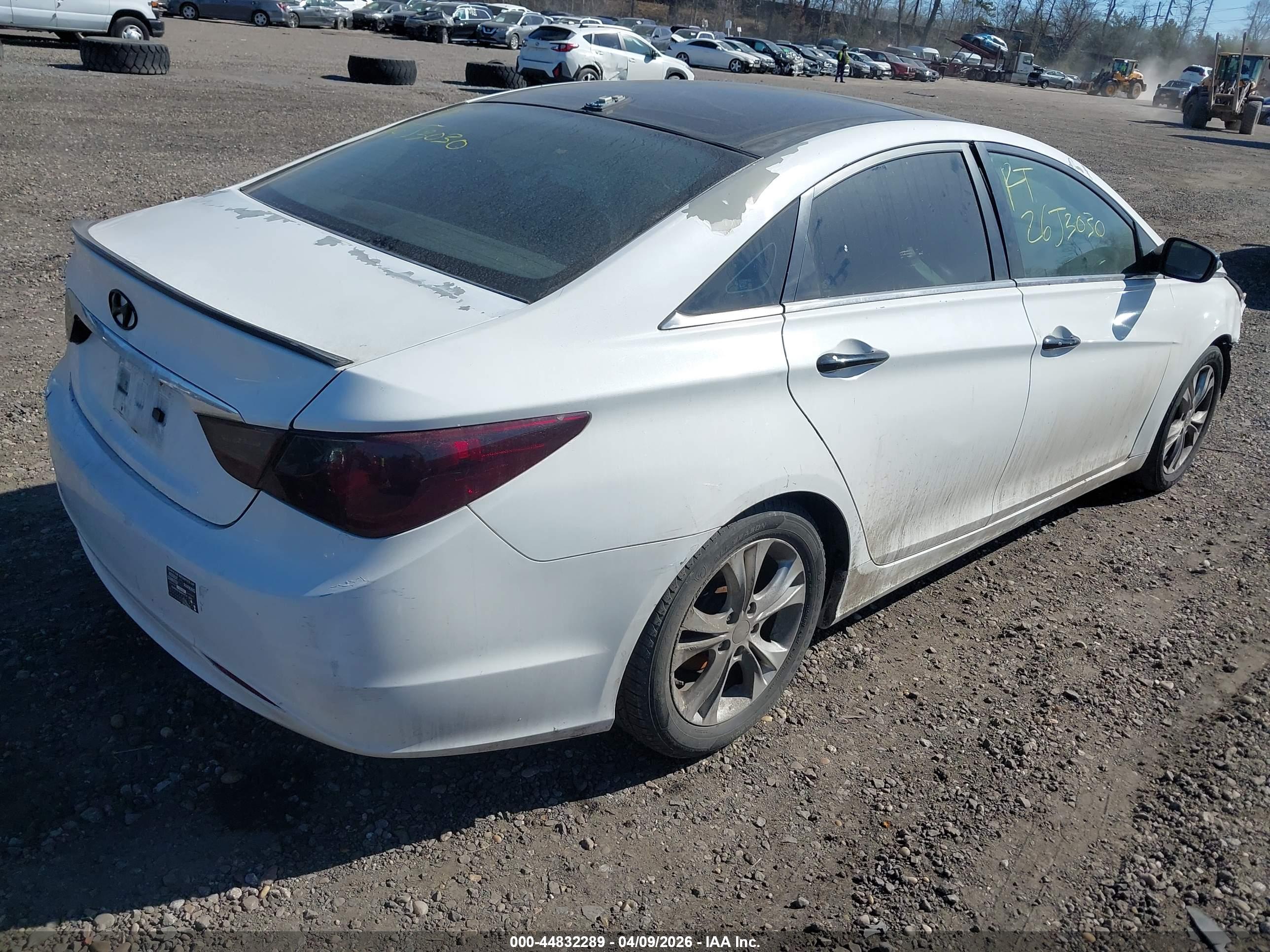 HYUNDAI SONATA image 4