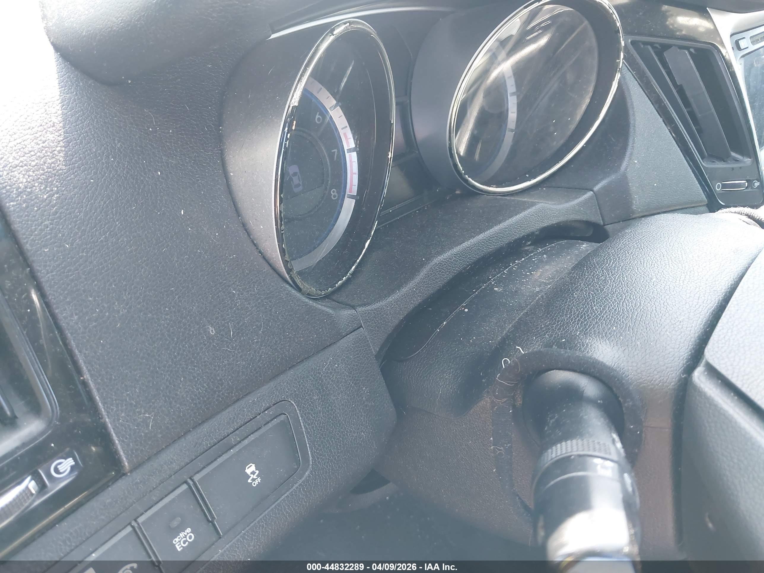 HYUNDAI SONATA image 7