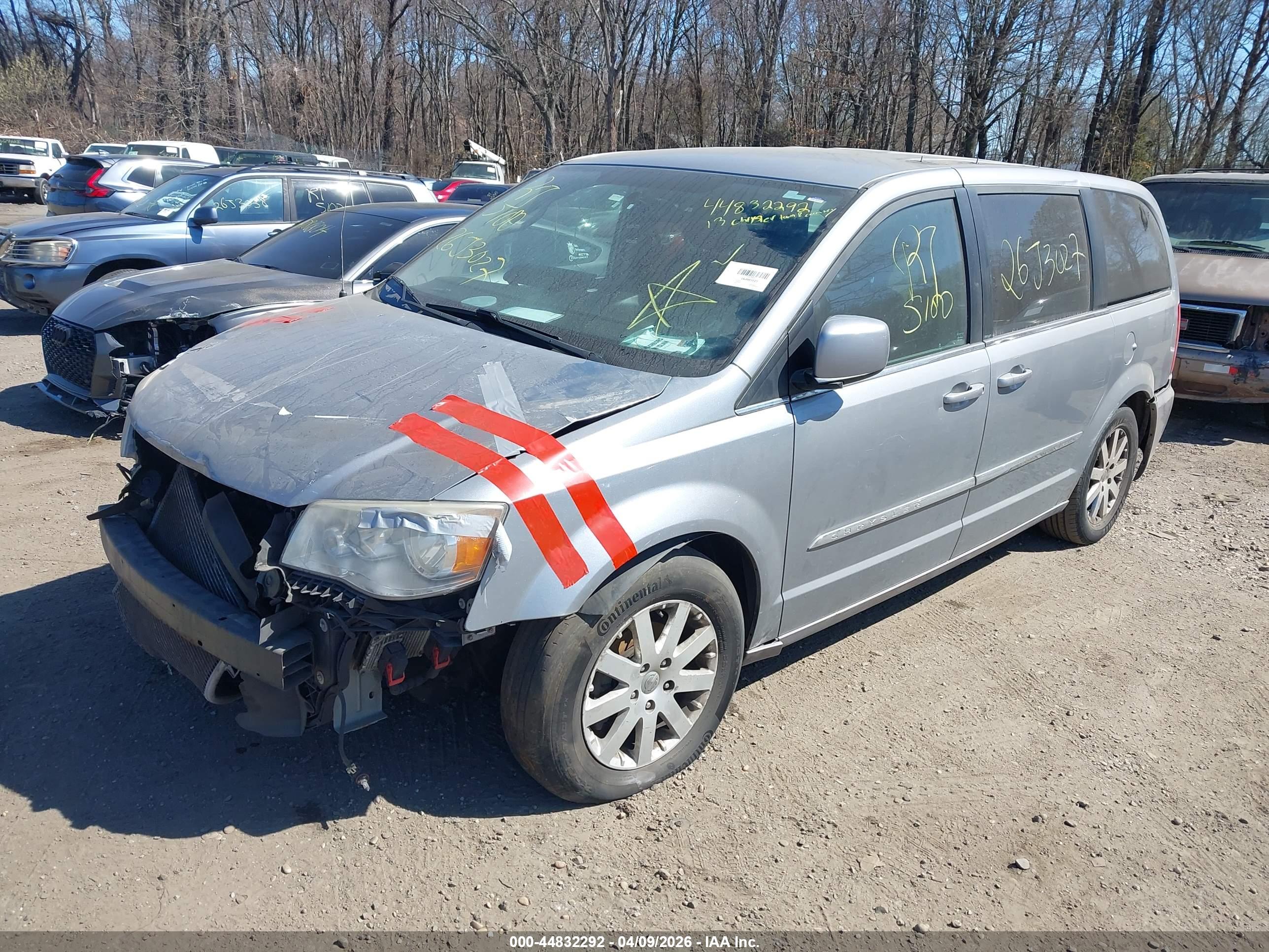 CHRYSLER TOWN image 2