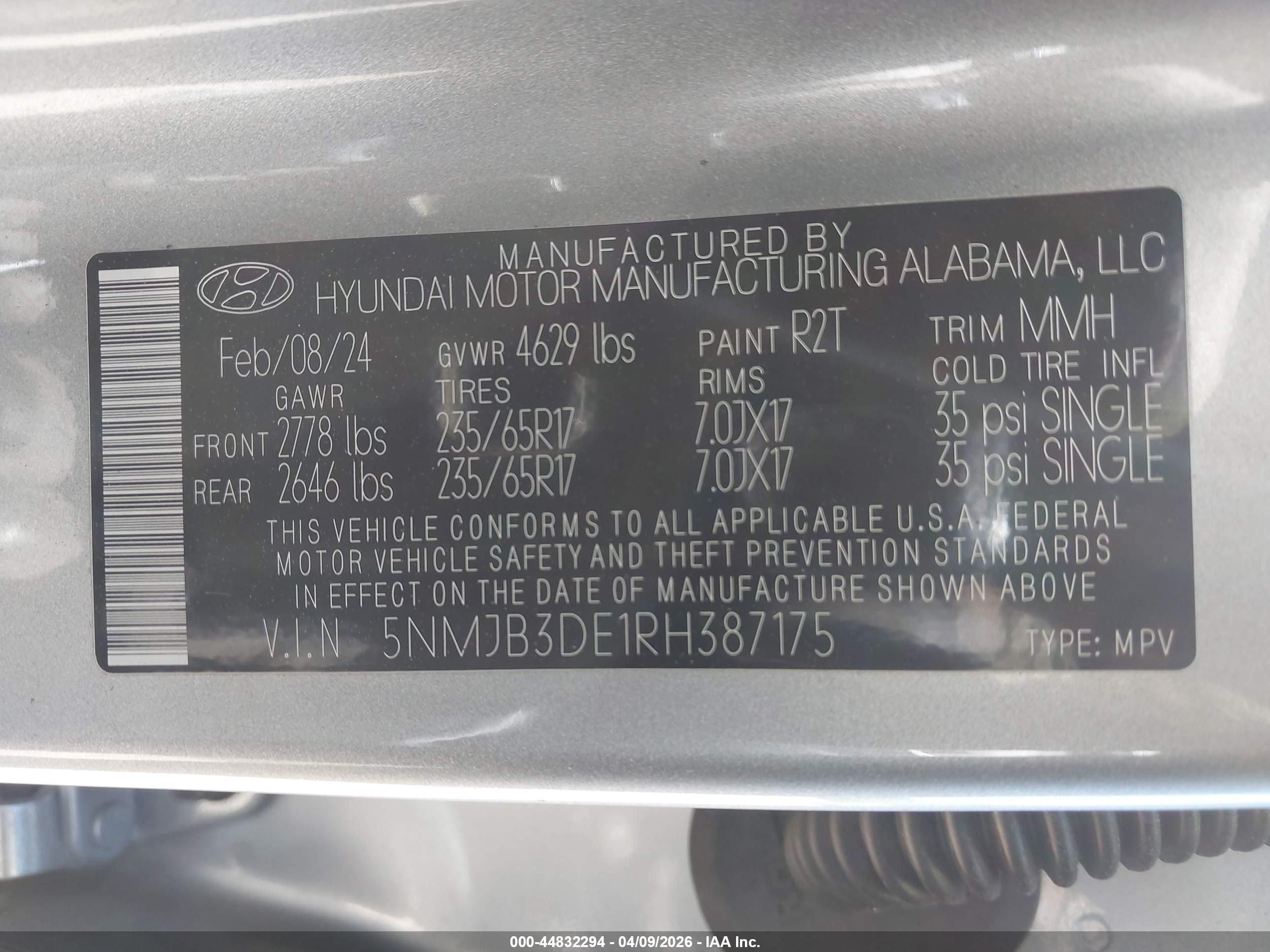 HYUNDAI TUCSON image 9