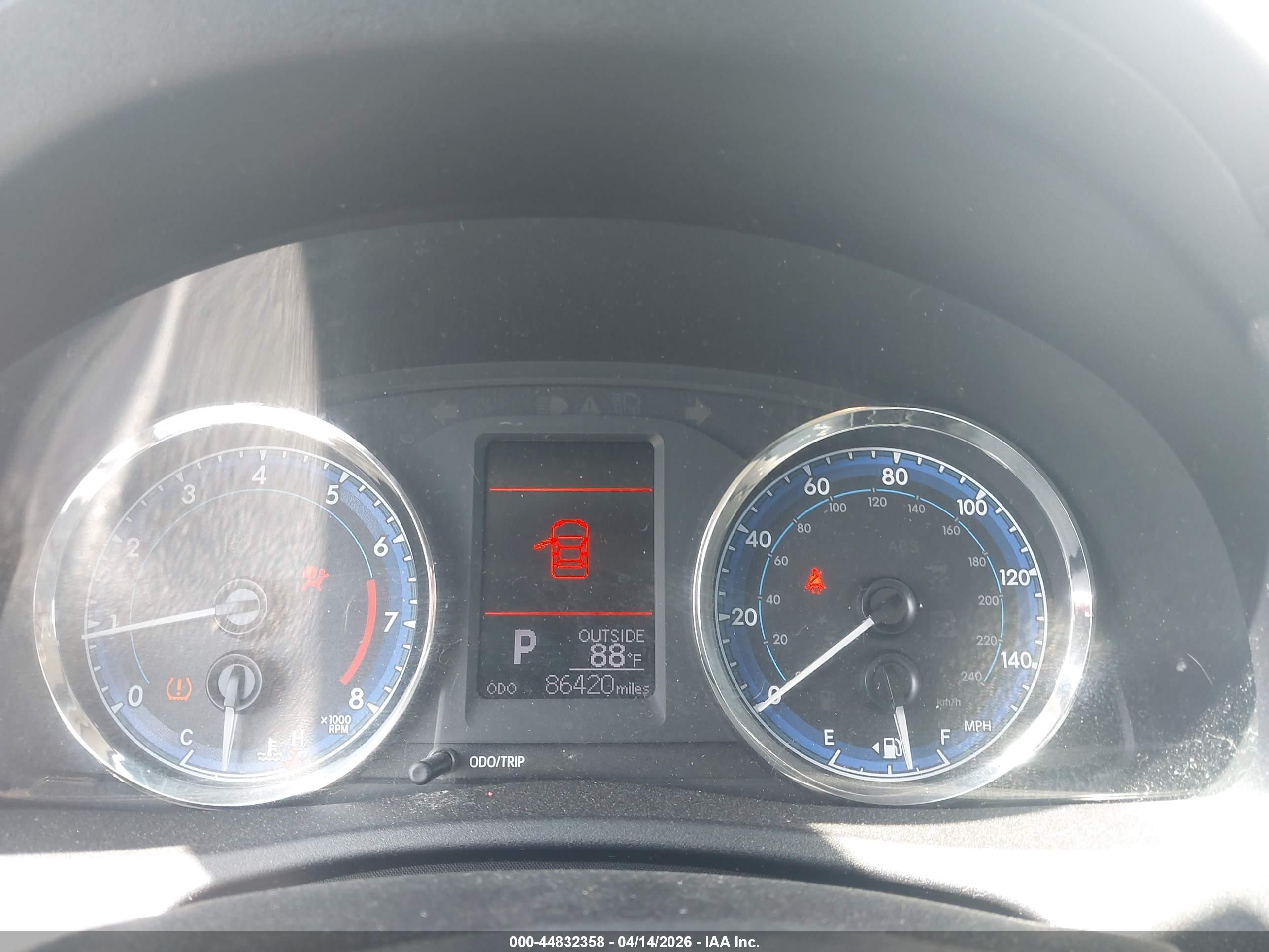TOYOTA COROLLA image 7