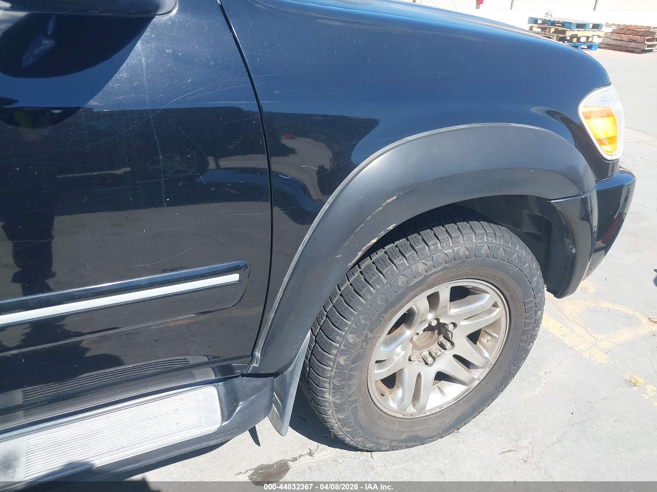 TOYOTA SEQUOIA image 6