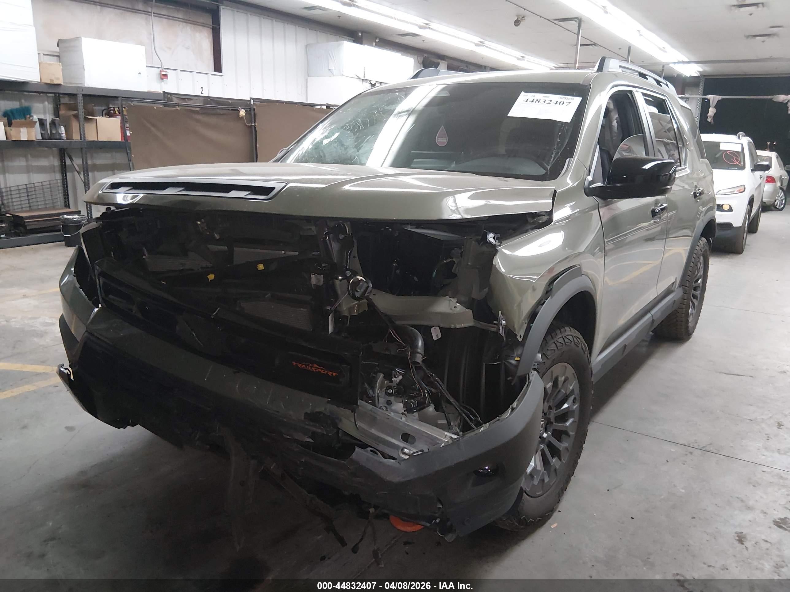 HONDA PASSPORT image 2