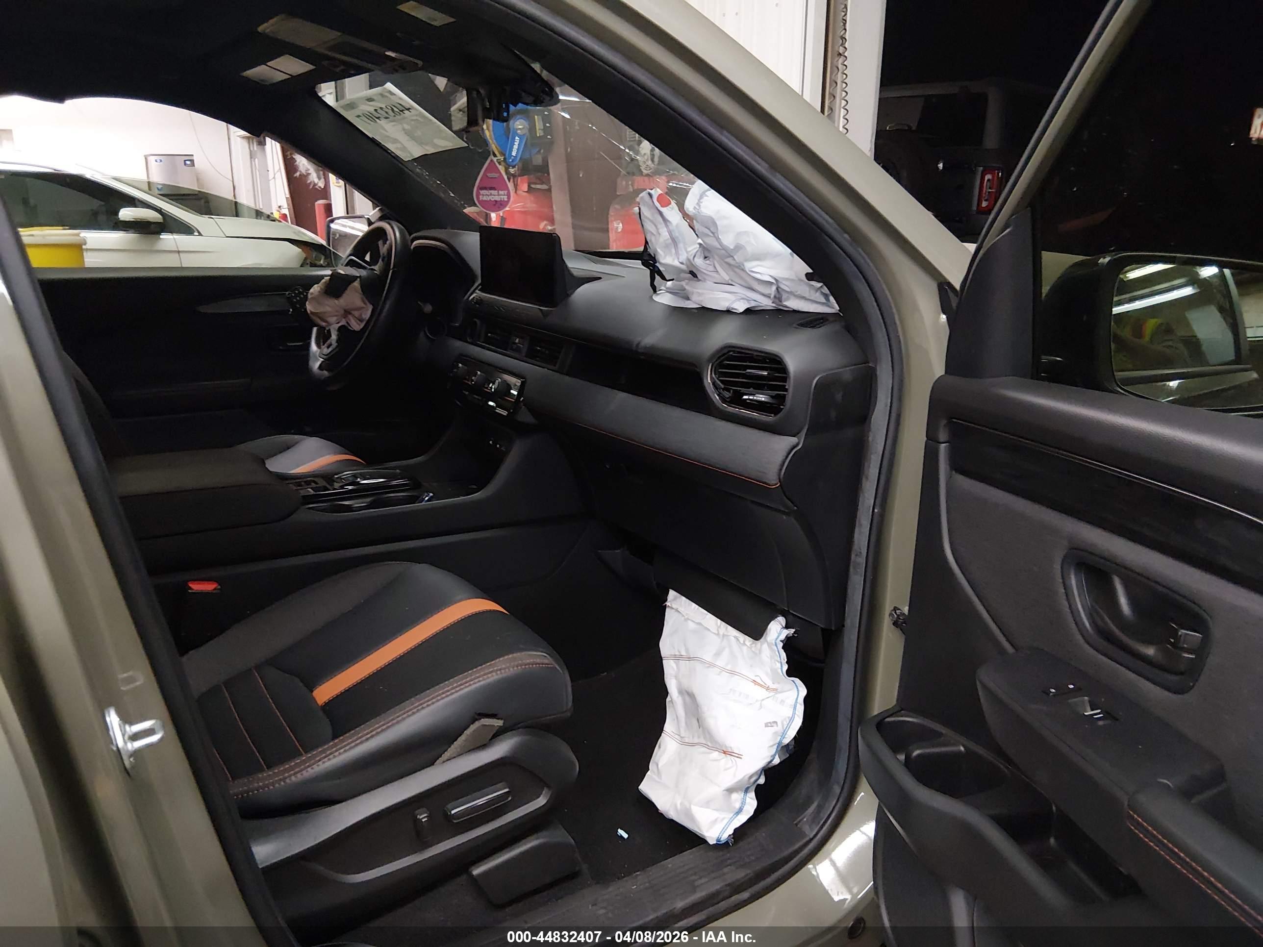 HONDA PASSPORT image 5