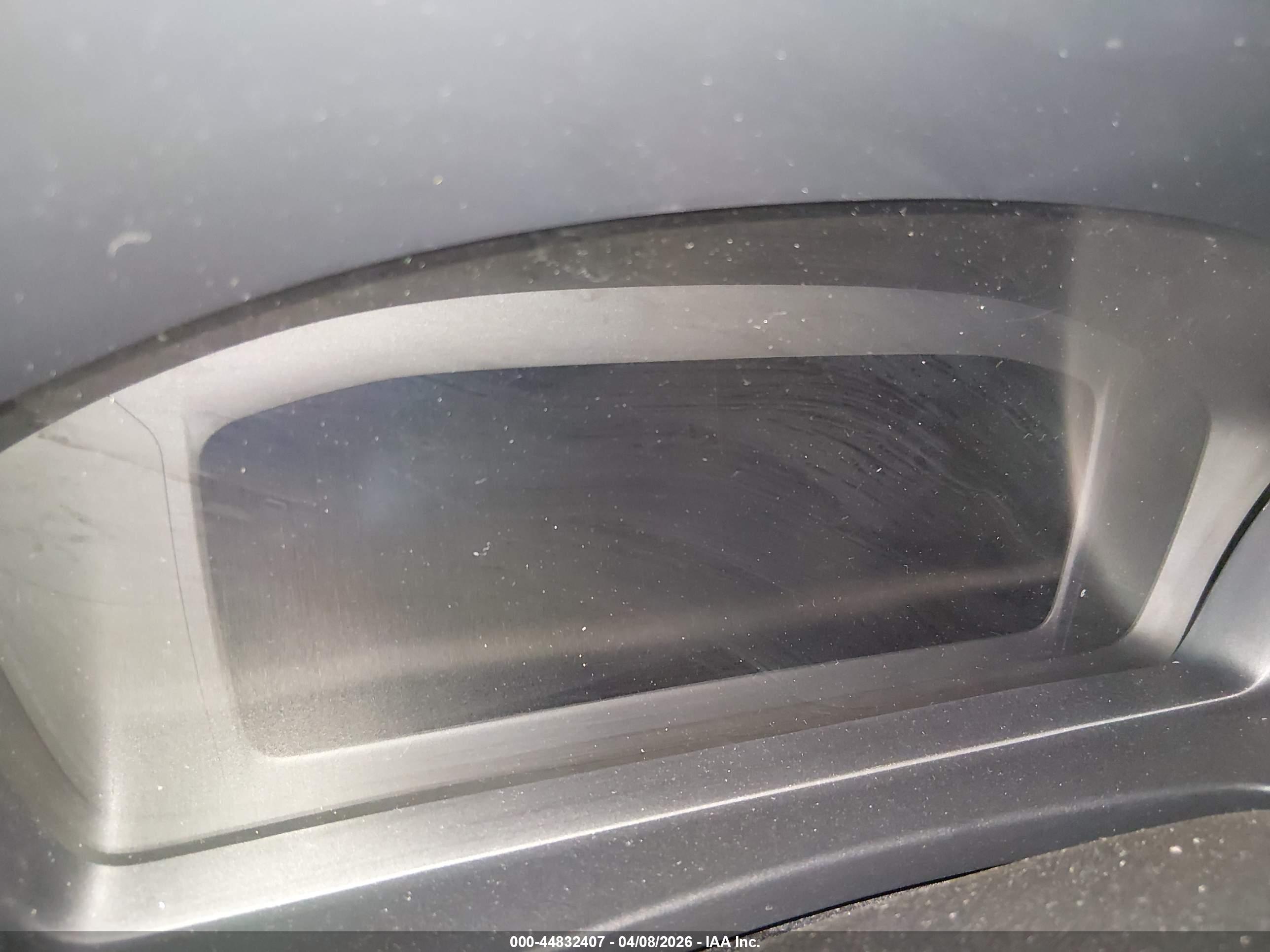 HONDA PASSPORT image 7