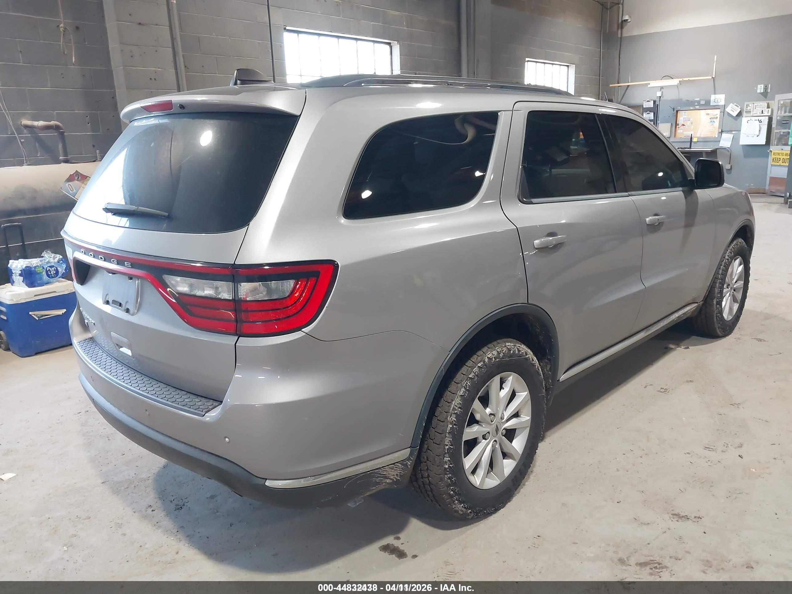 DODGE DURANGO image 4