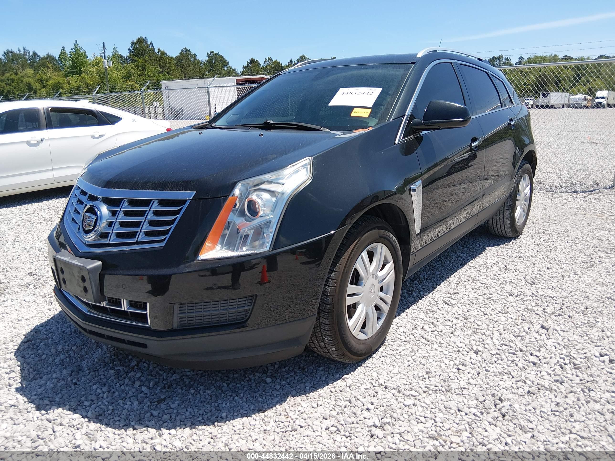 CADILLAC SRX image 2