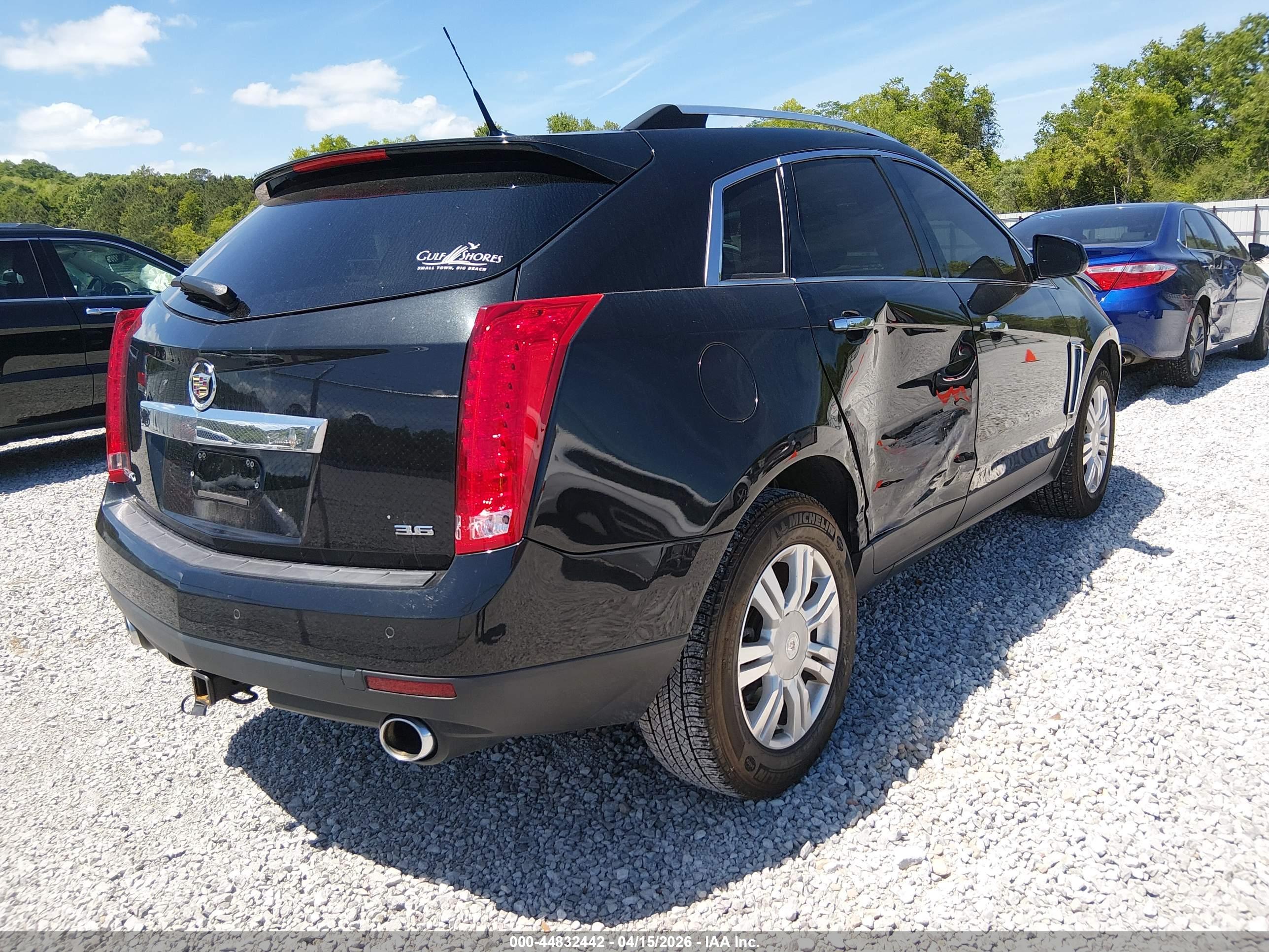 CADILLAC SRX image 4