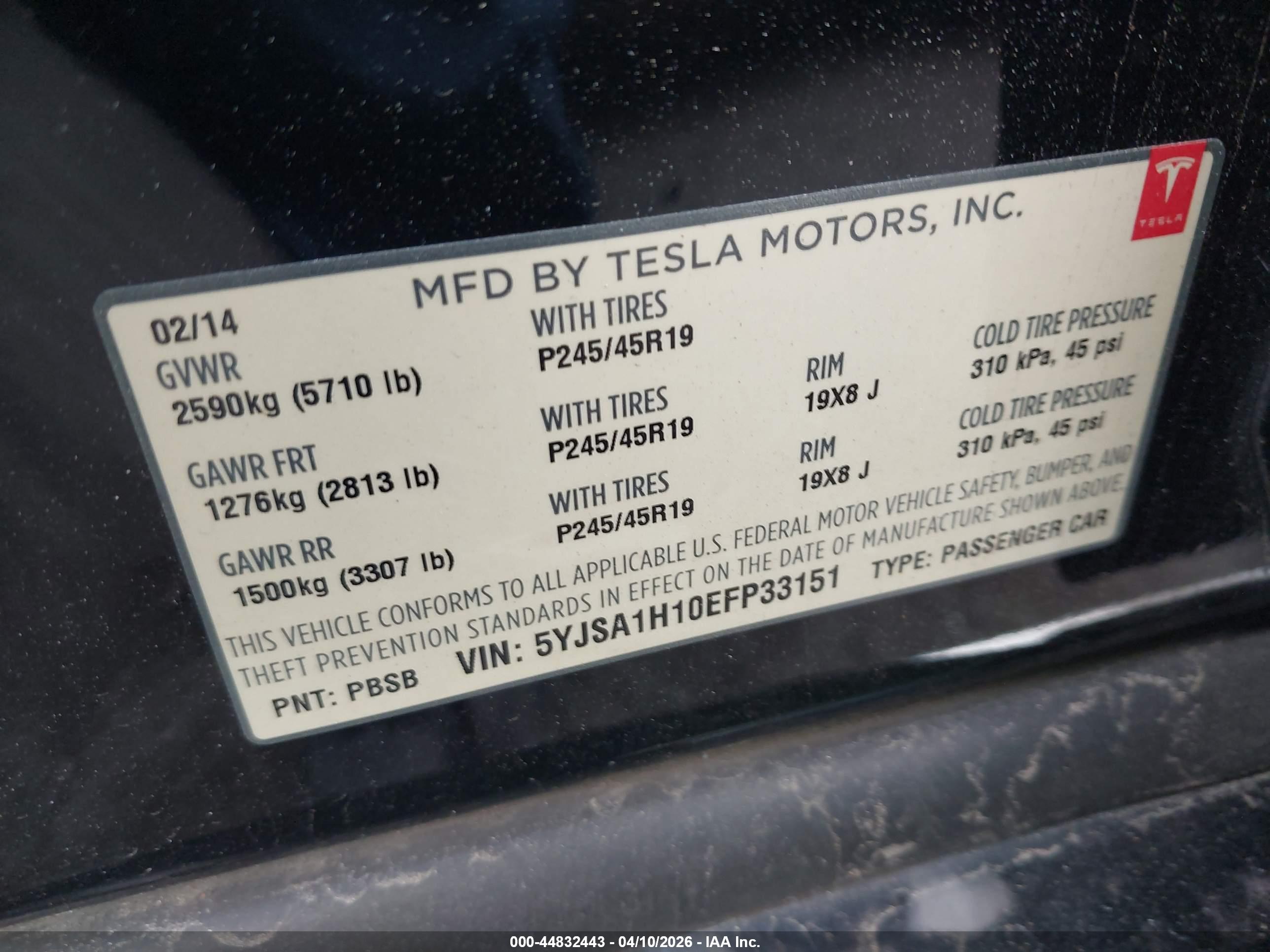 TESLA MODEL image 9