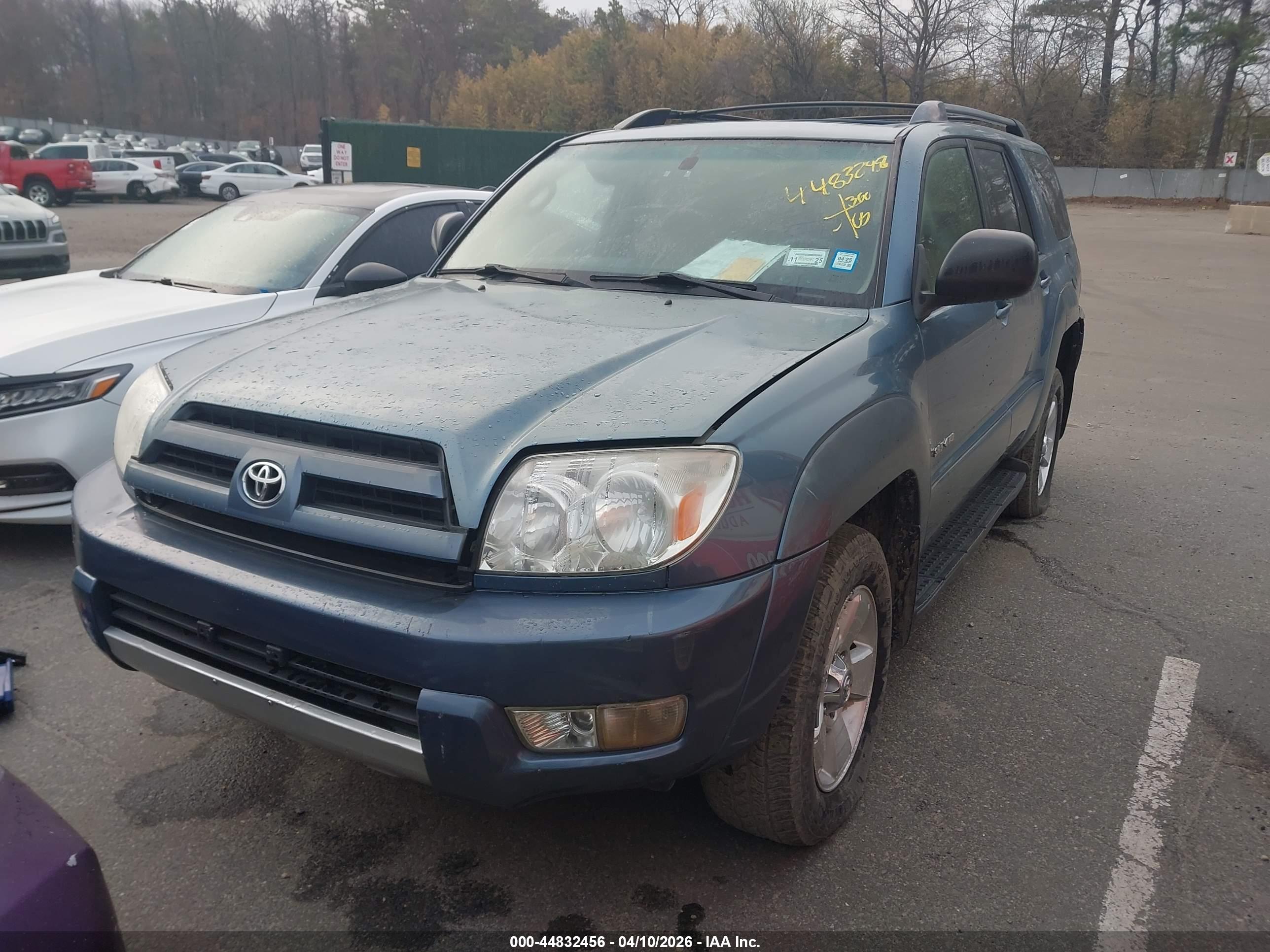 TOYOTA 4RUNNER image 2