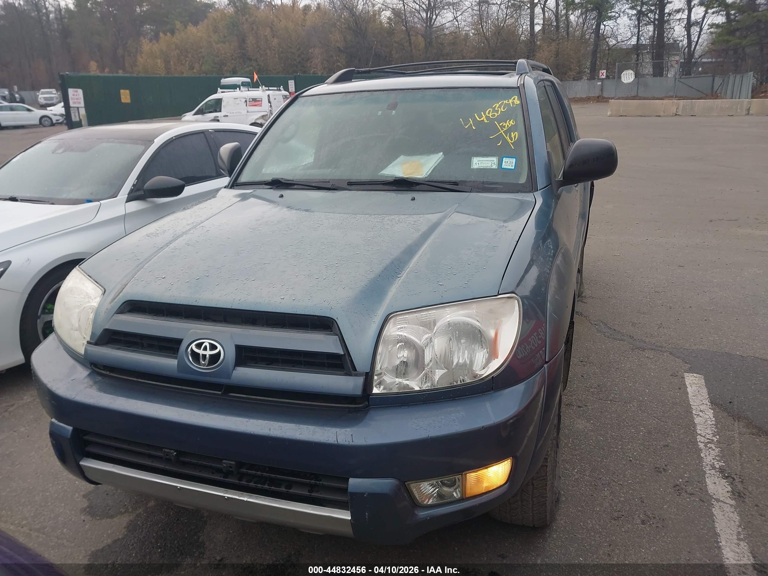 TOYOTA 4RUNNER image 6