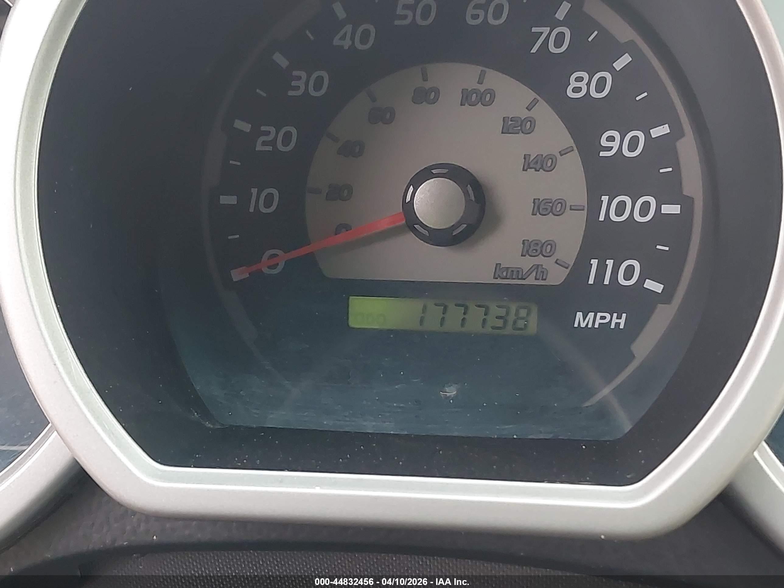 TOYOTA 4RUNNER image 7