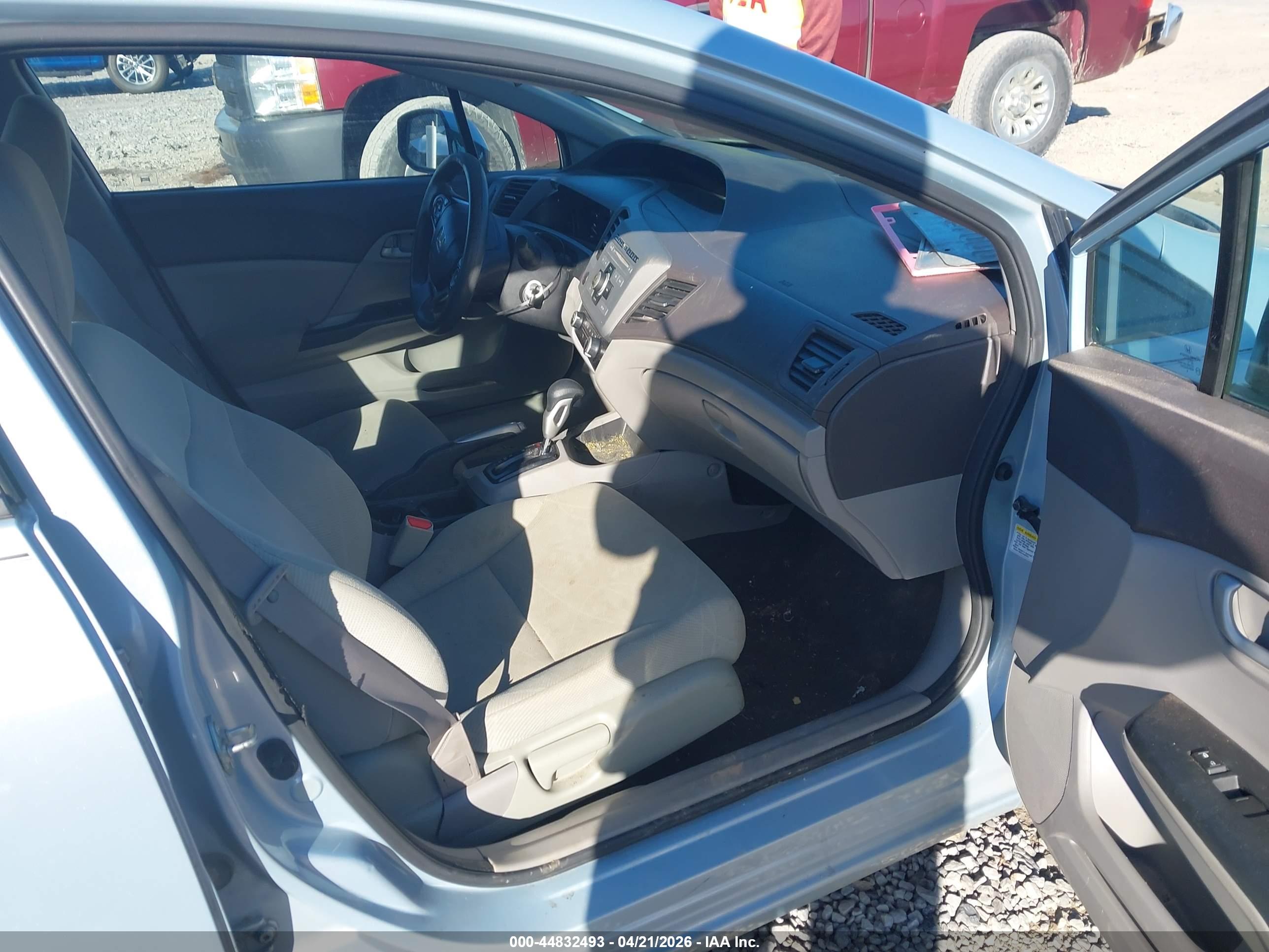 HONDA CIVIC image 5