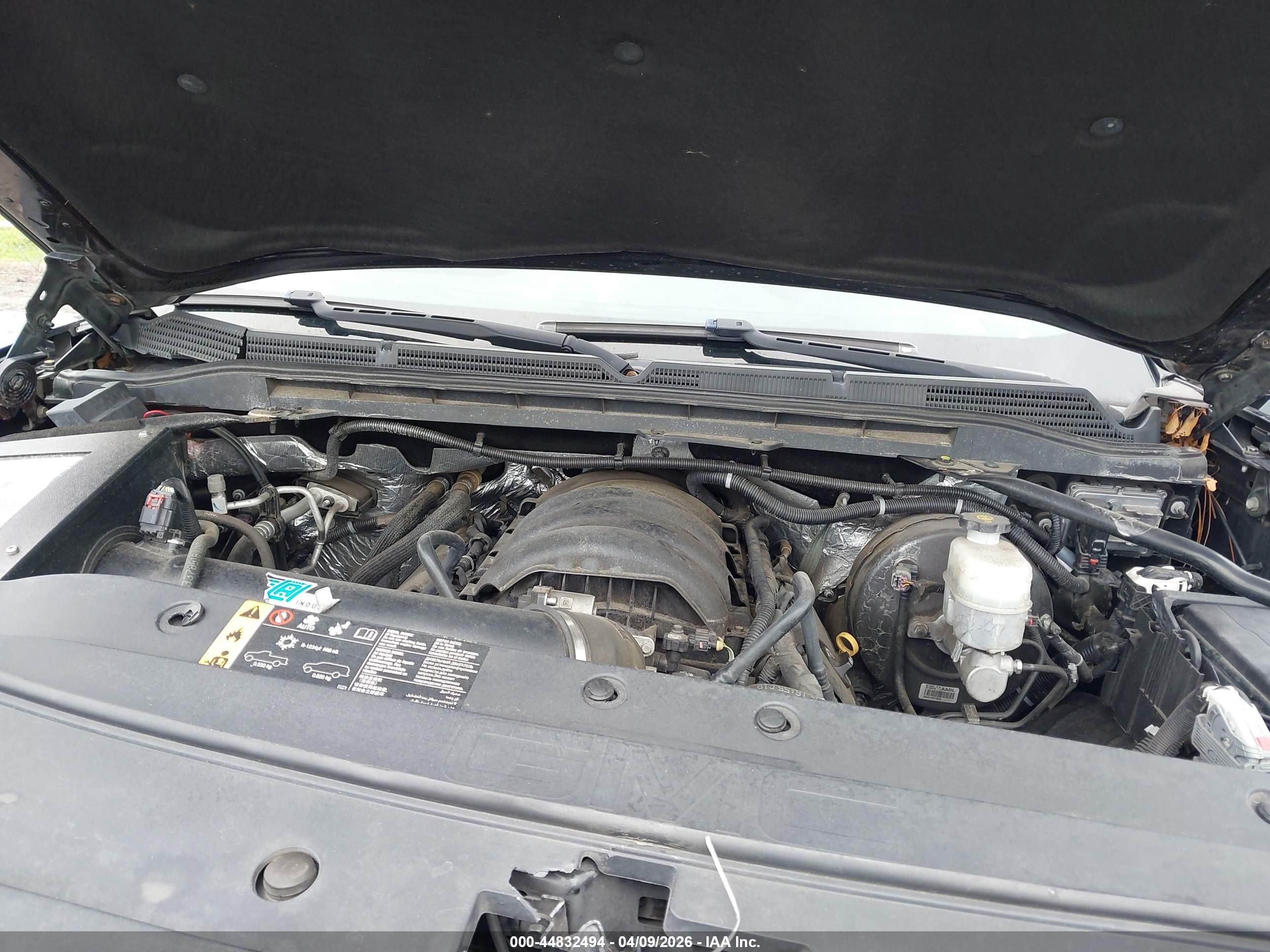 GMC SIERRA image 10