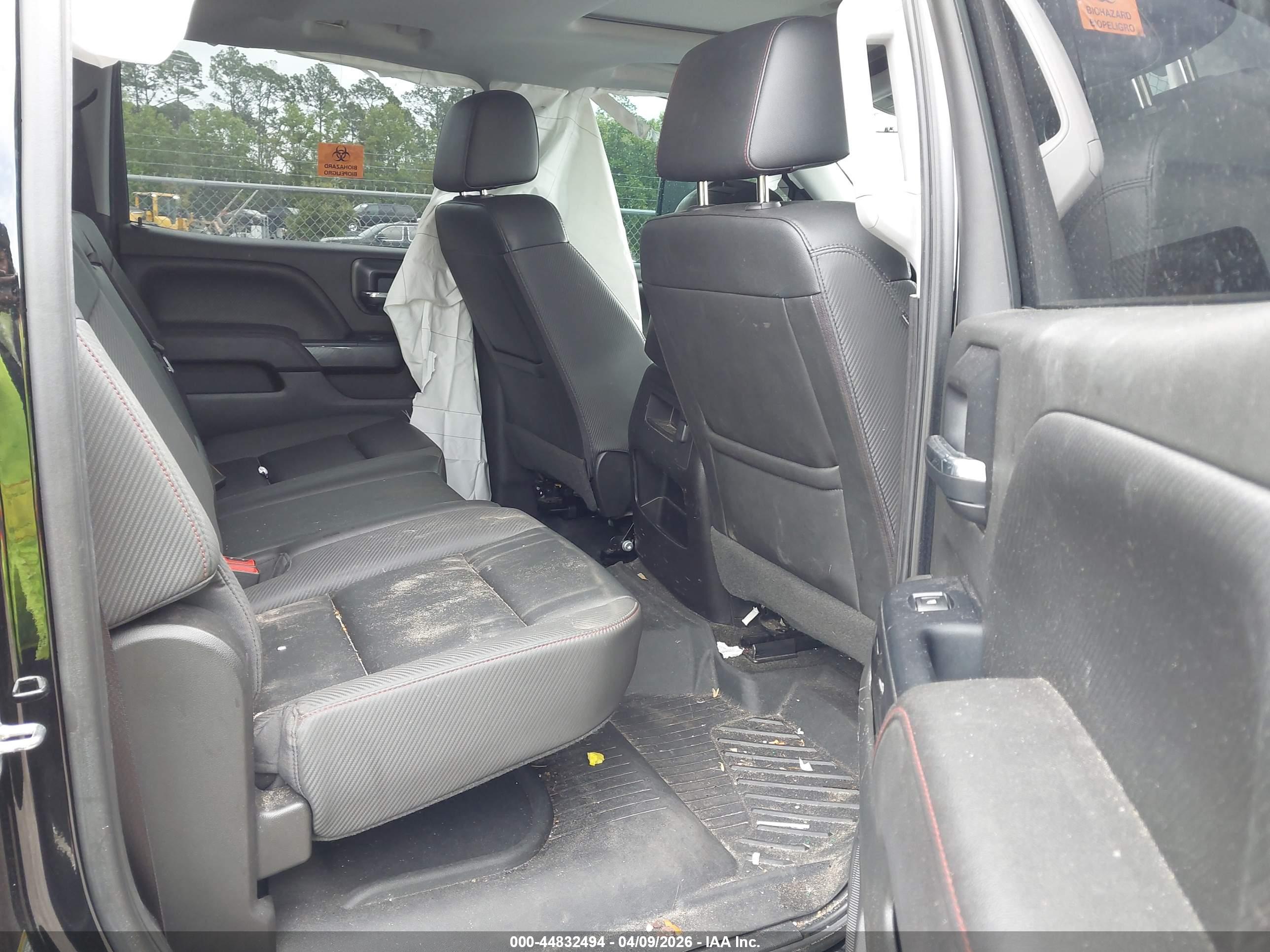GMC SIERRA image 8