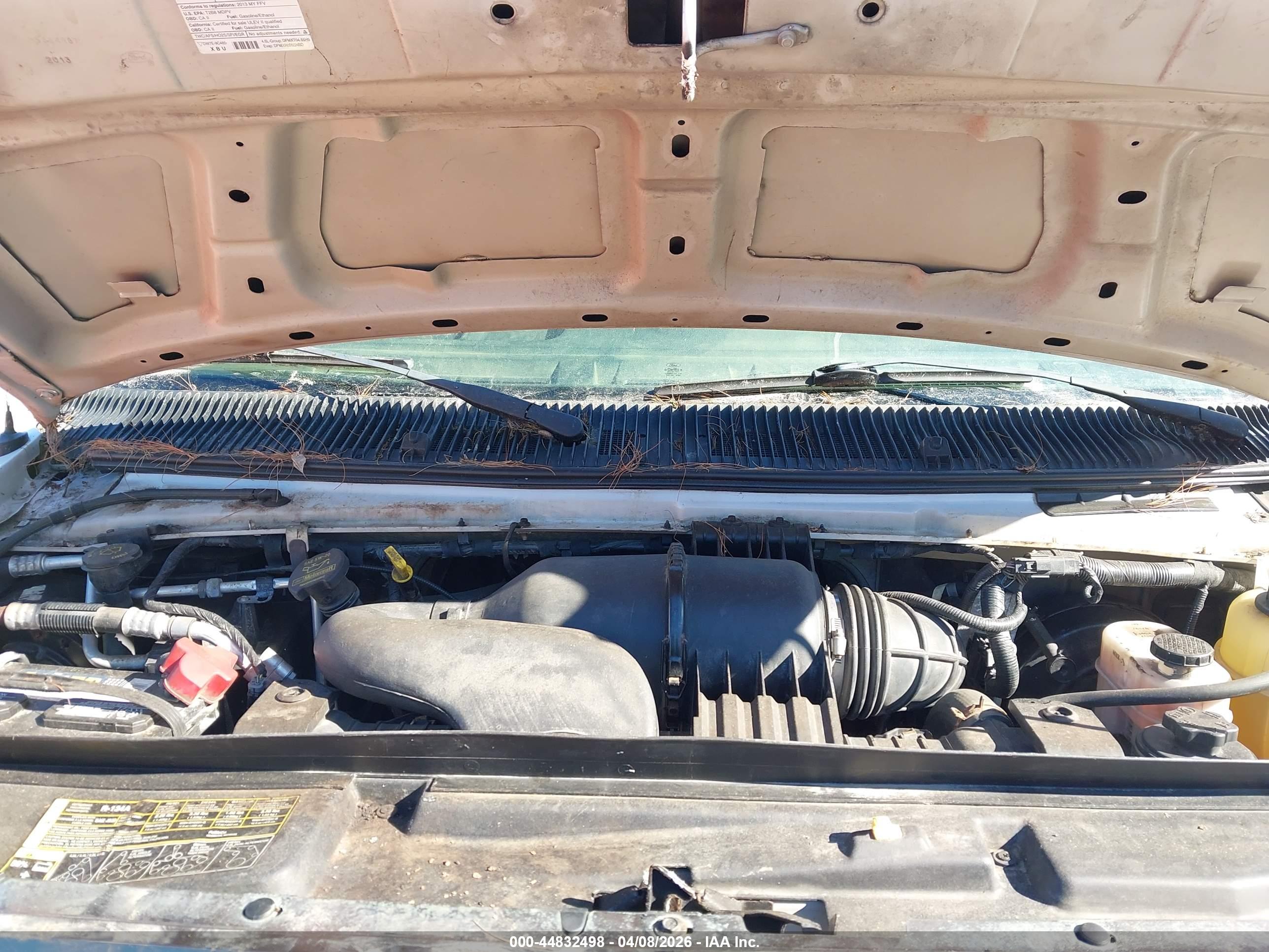 FORD E-250 image 10