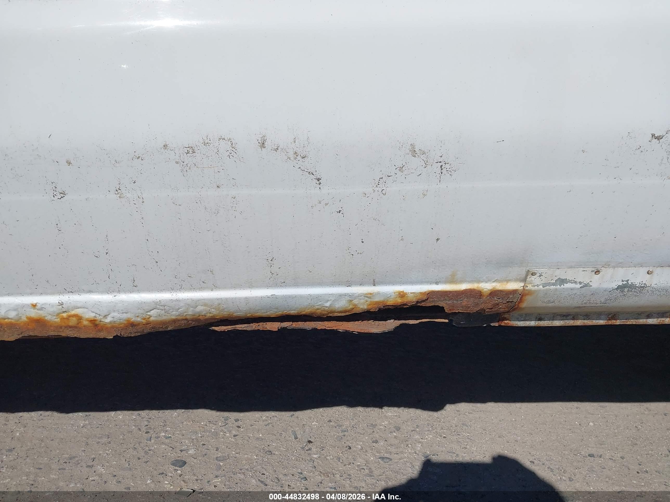 FORD E-250 image 6