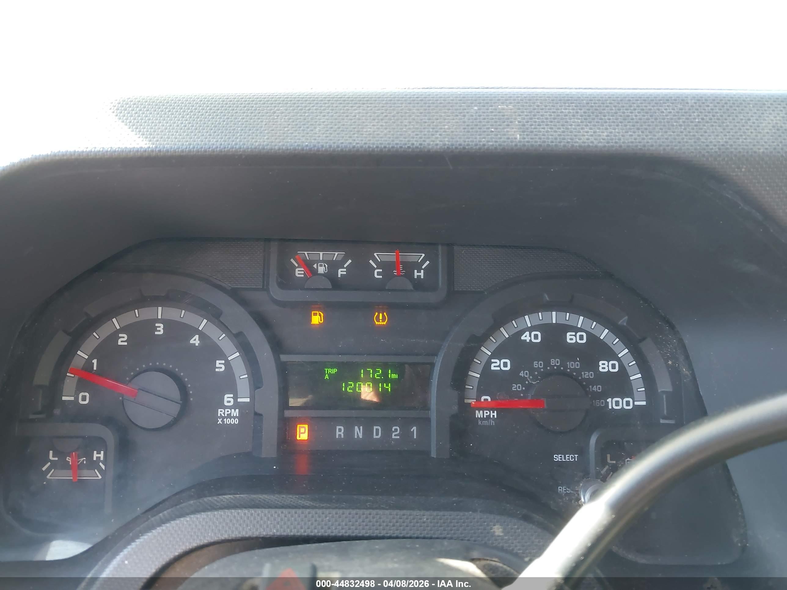 FORD E-250 image 7