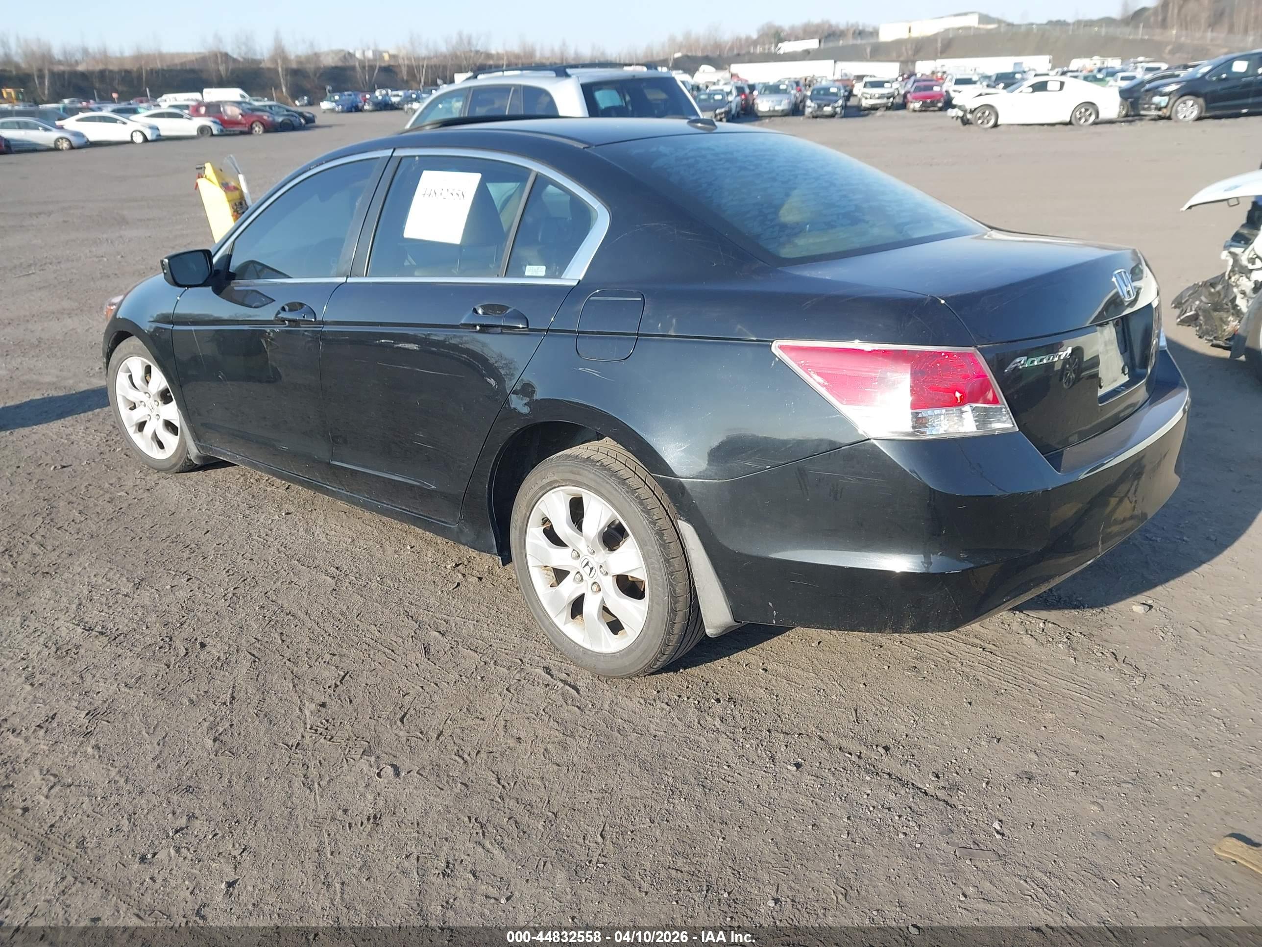 HONDA ACCORD image 3