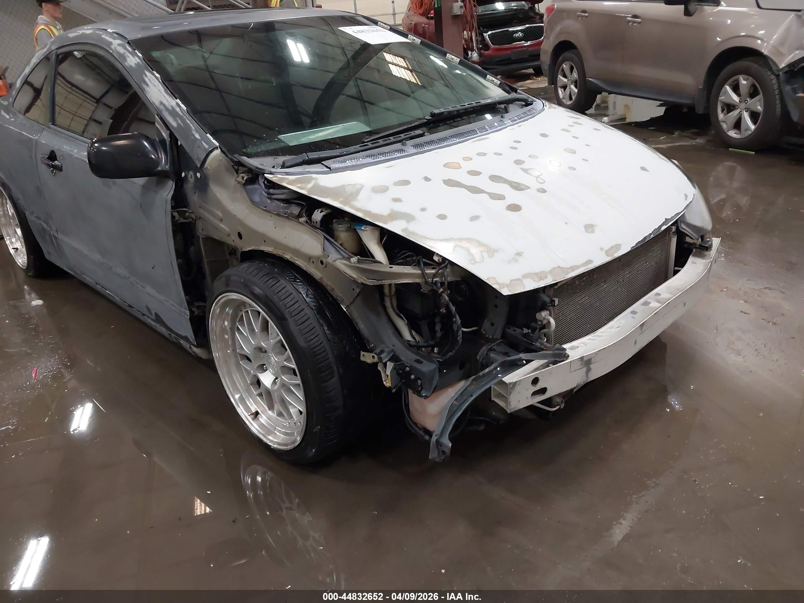 HONDA CIVIC image 6