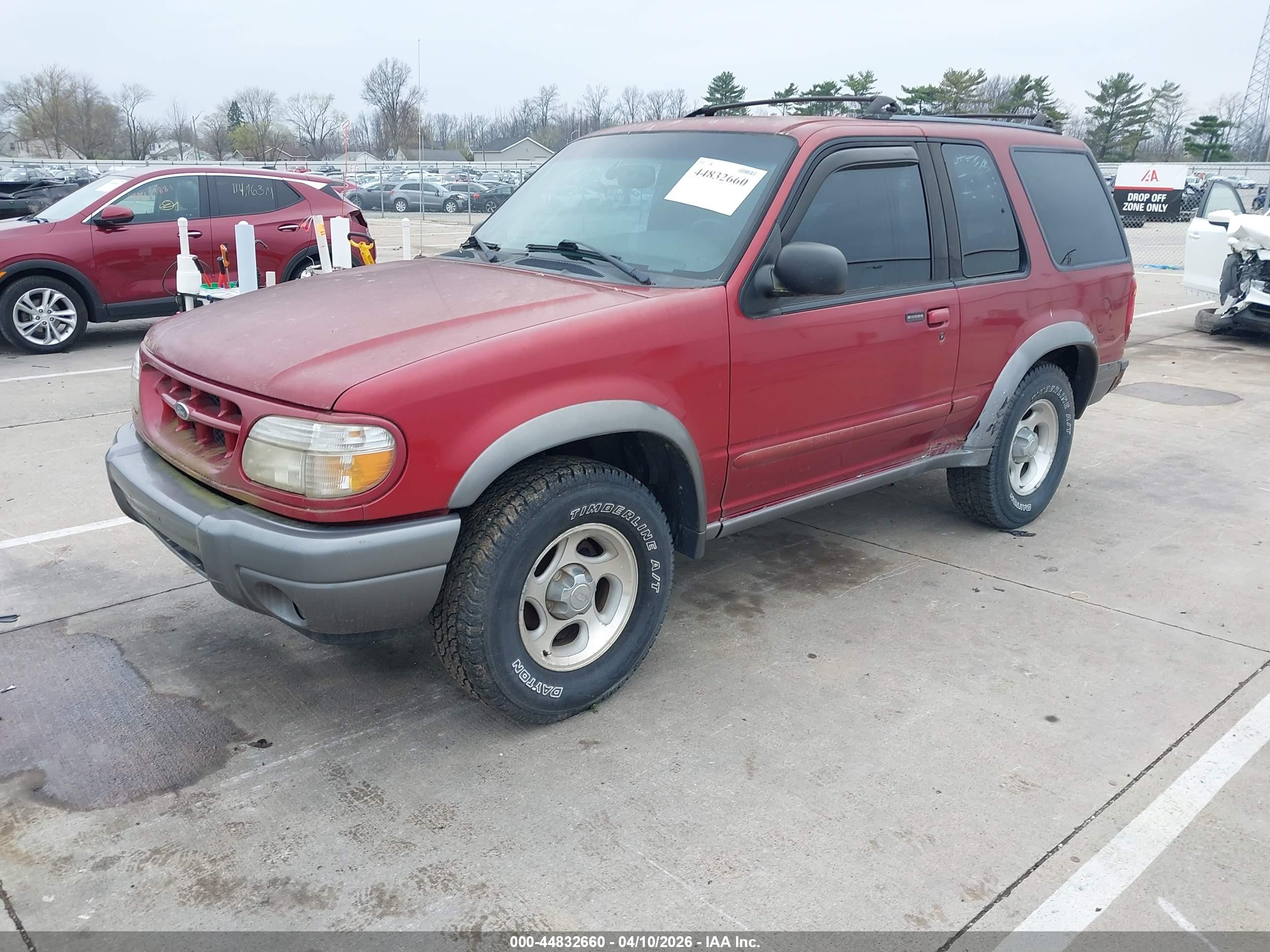 FORD EXPLORER image 2