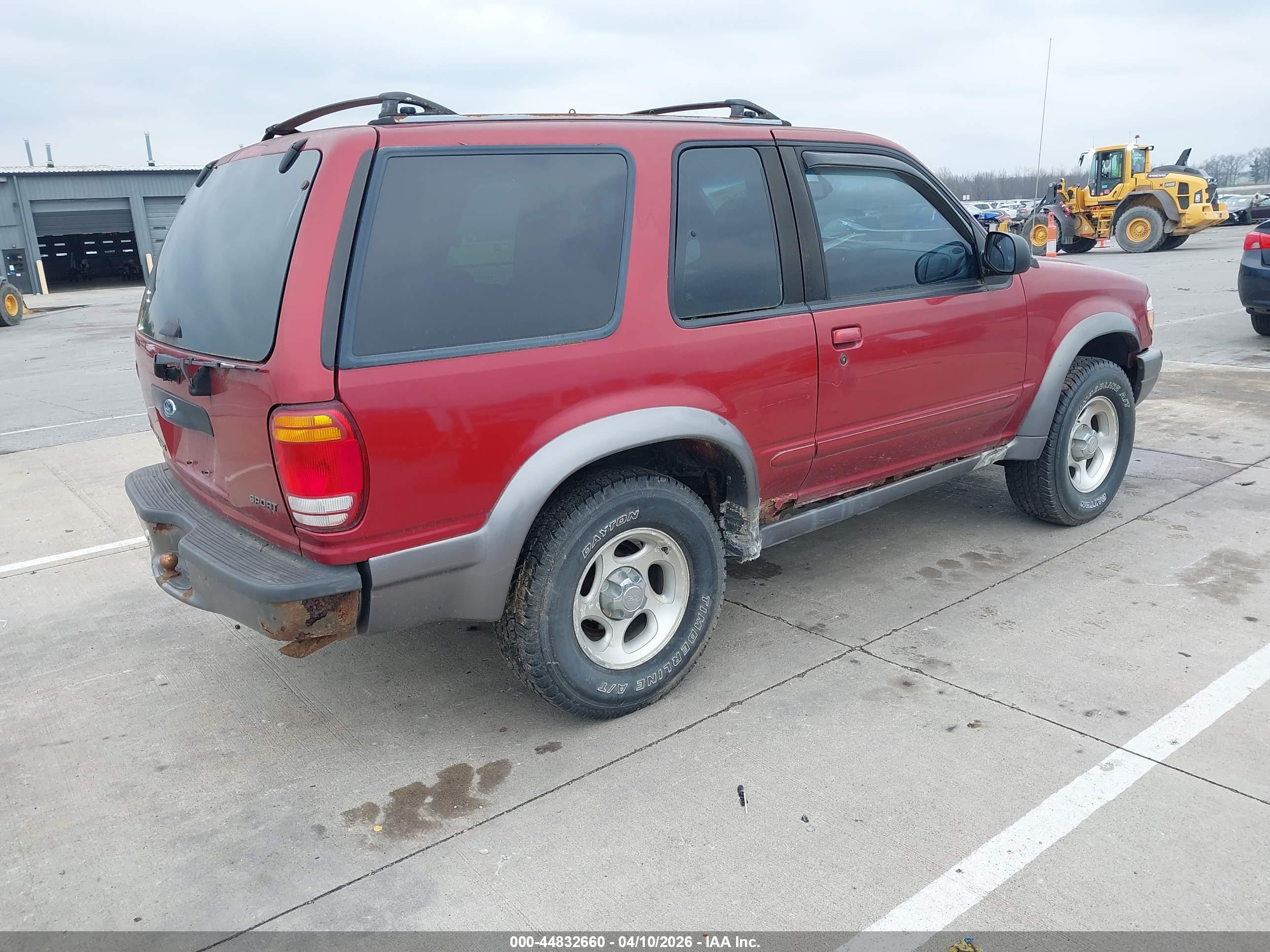 FORD EXPLORER image 4