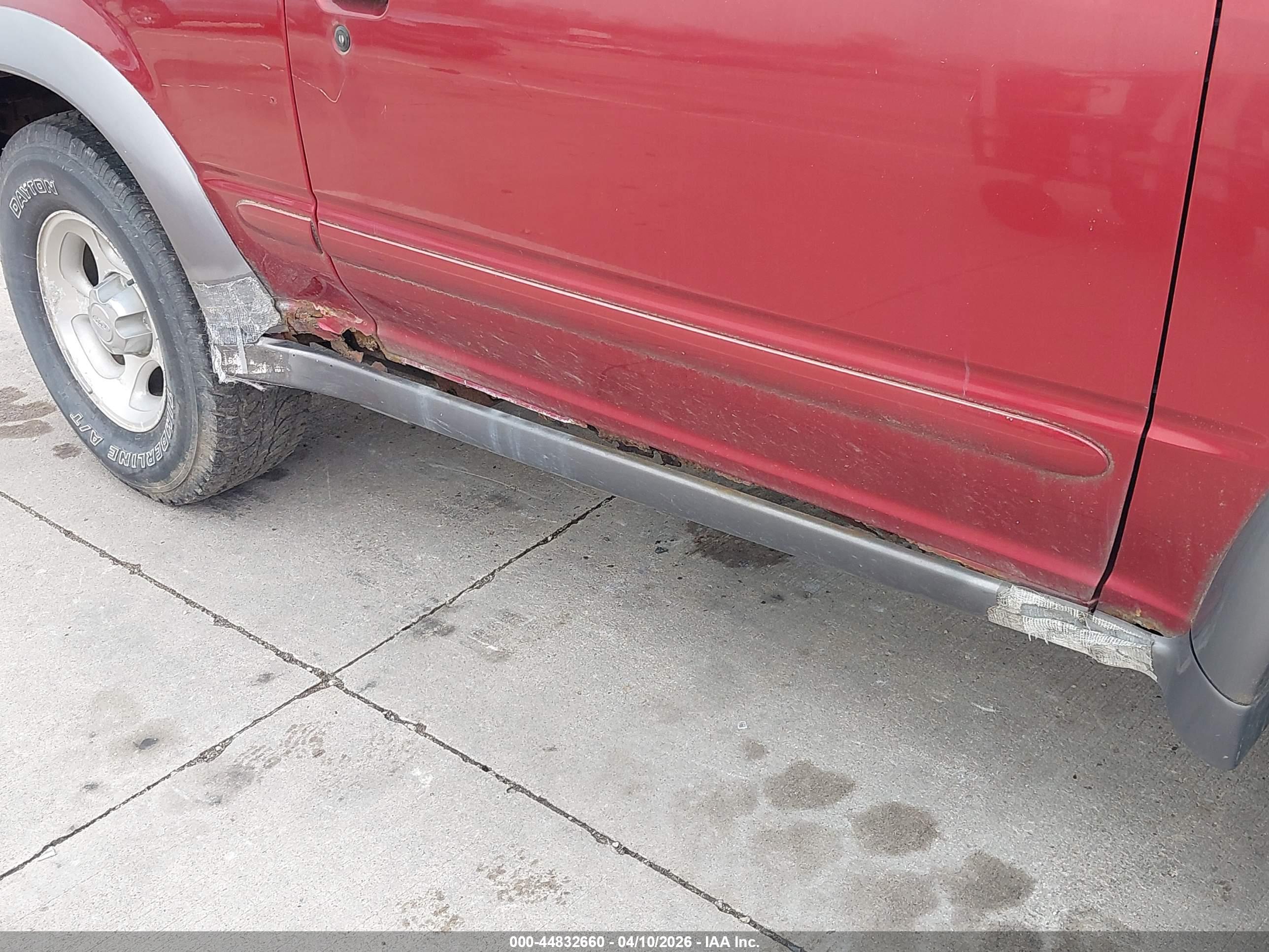 FORD EXPLORER image 6