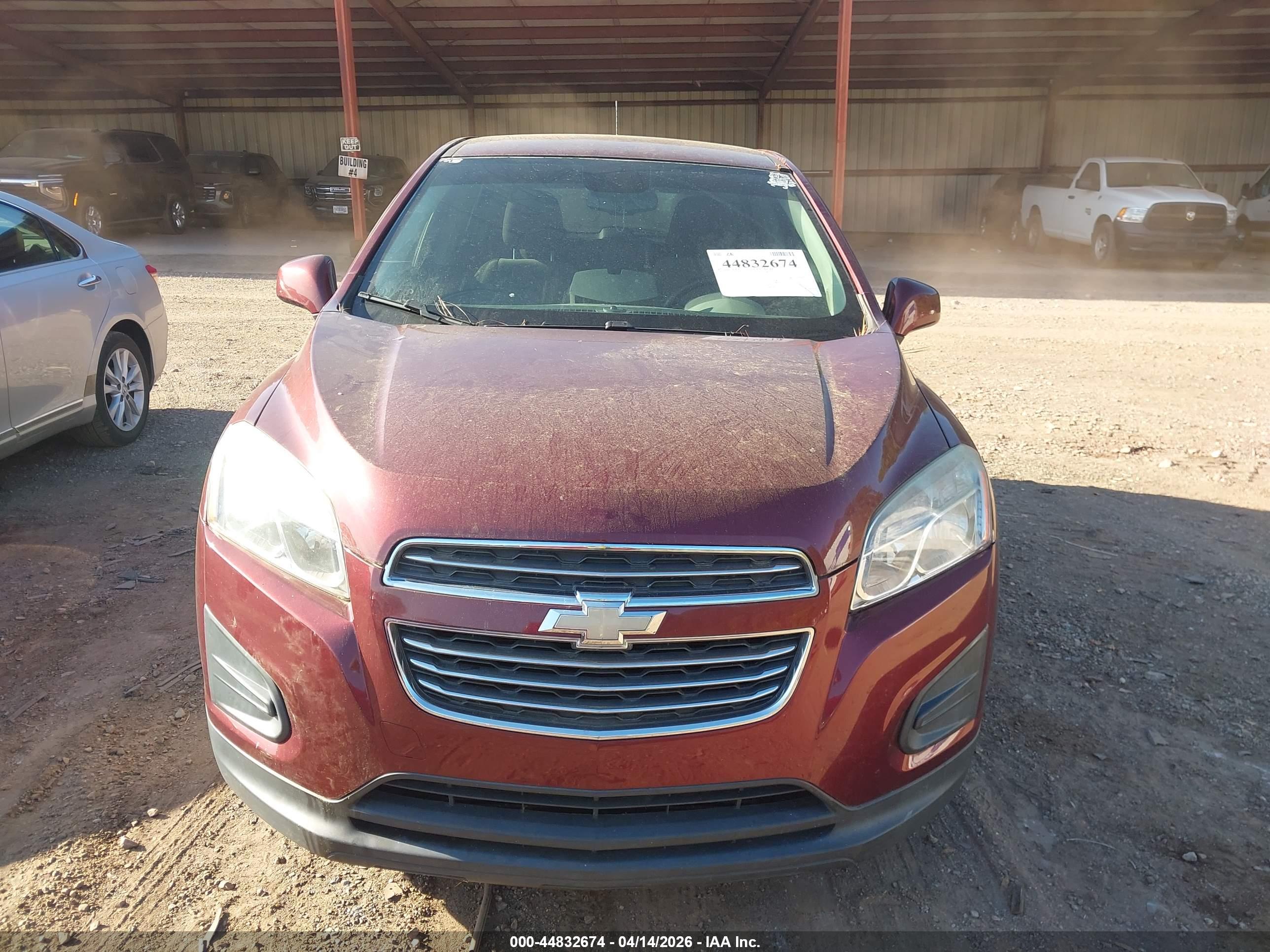 CHEVROLET TRAX image 6