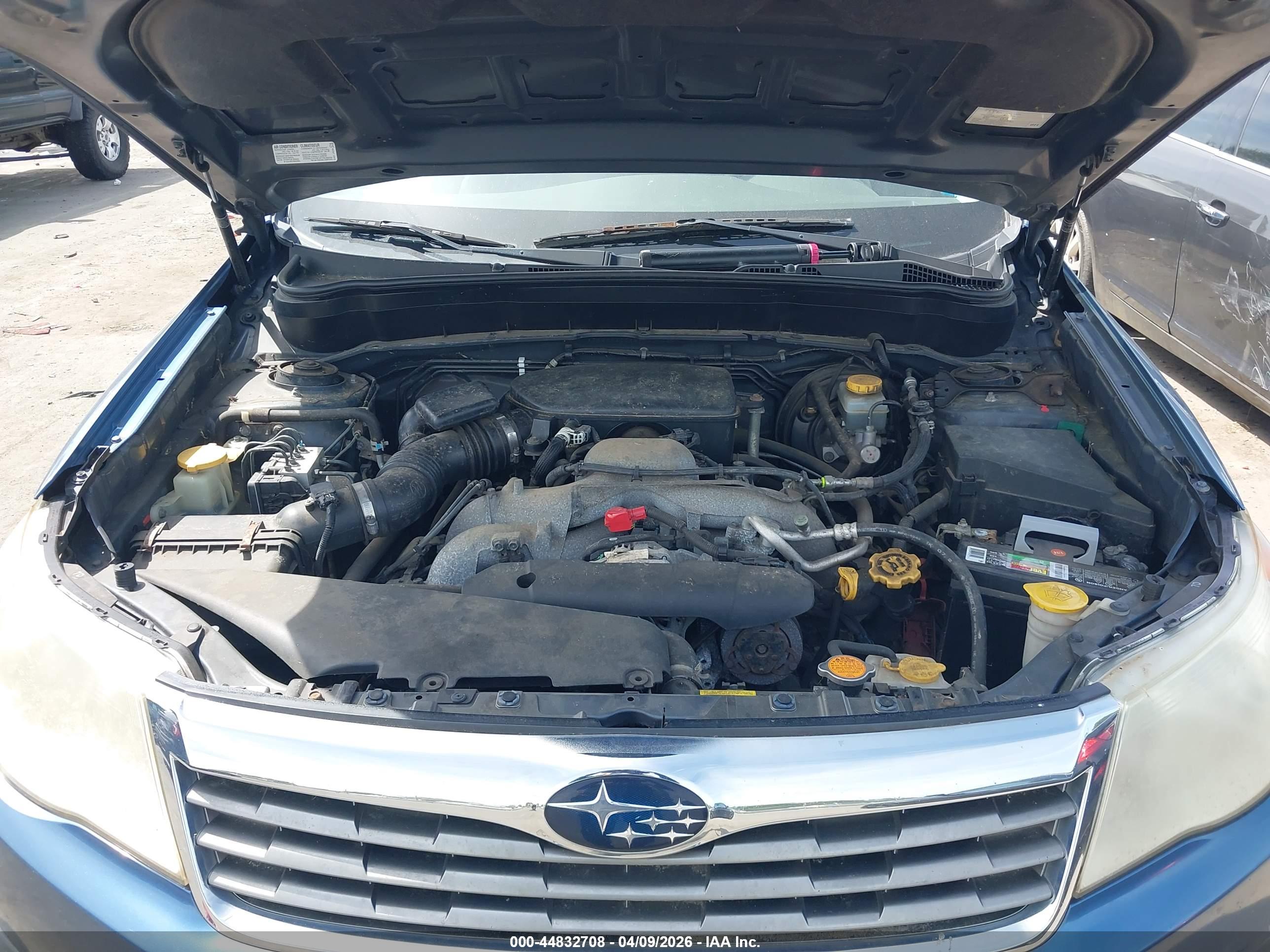 SUBARU FORESTER image 10