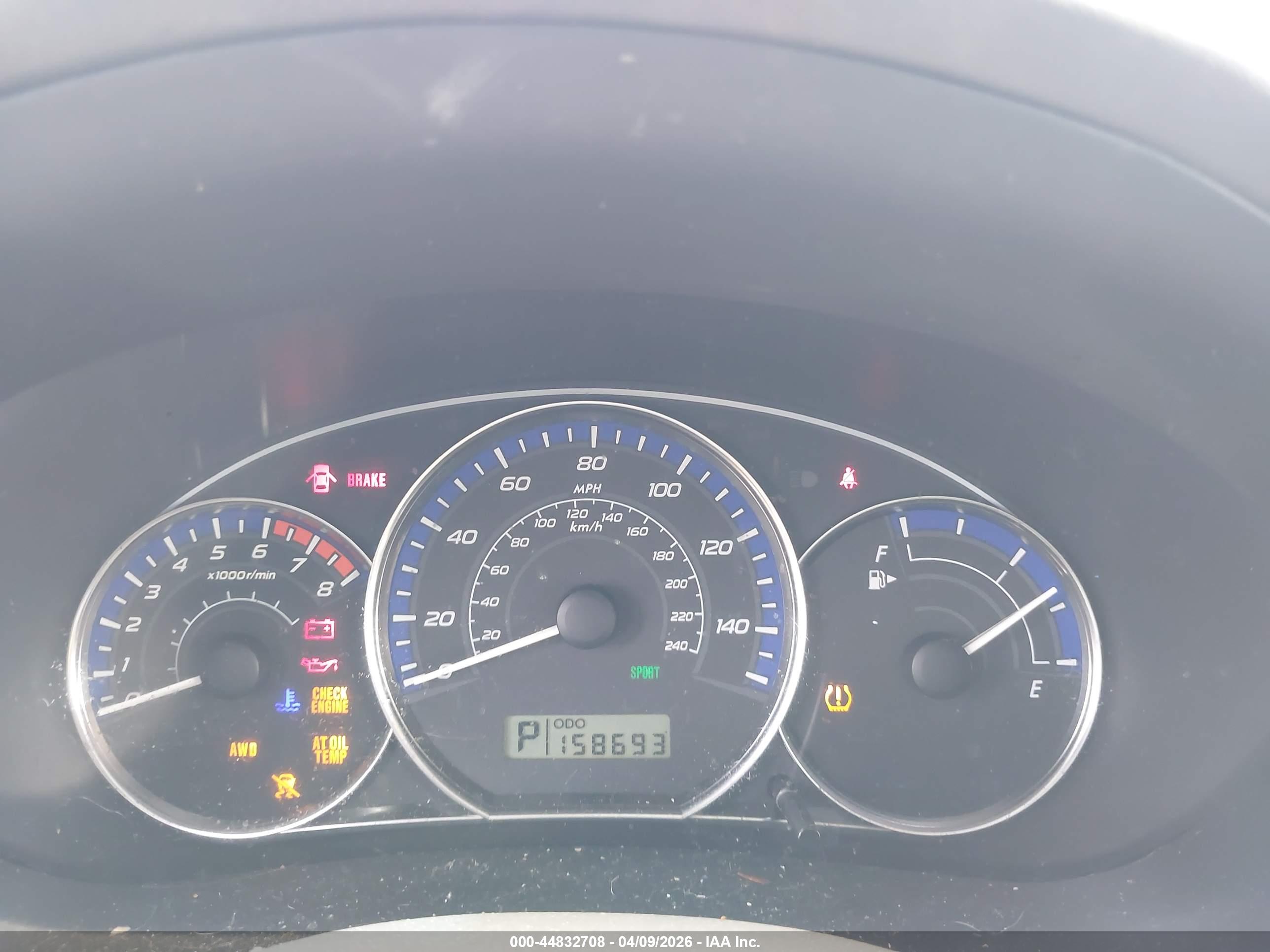 SUBARU FORESTER image 7