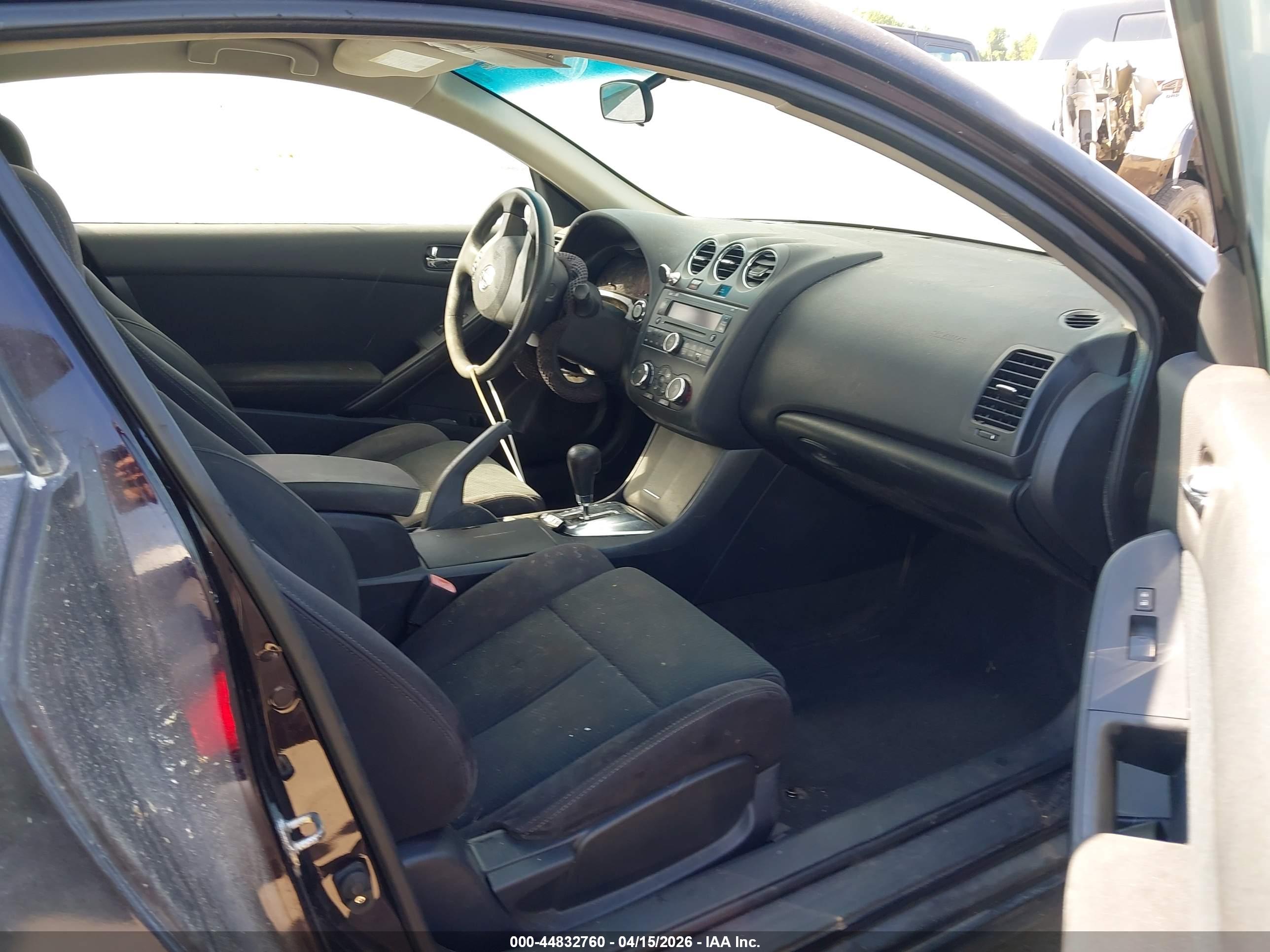 NISSAN ALTIMA image 5