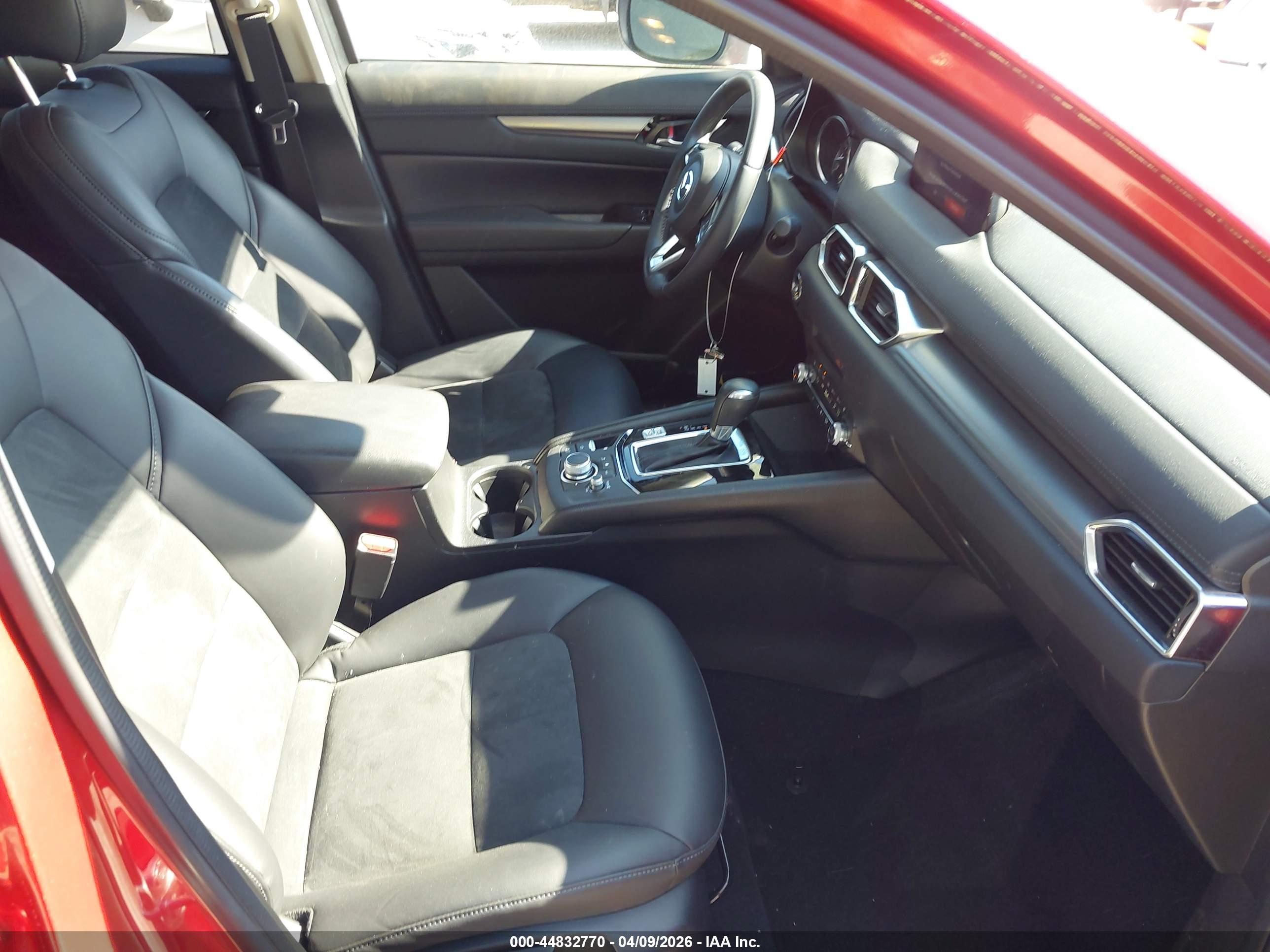 MAZDA CX-5 image 5