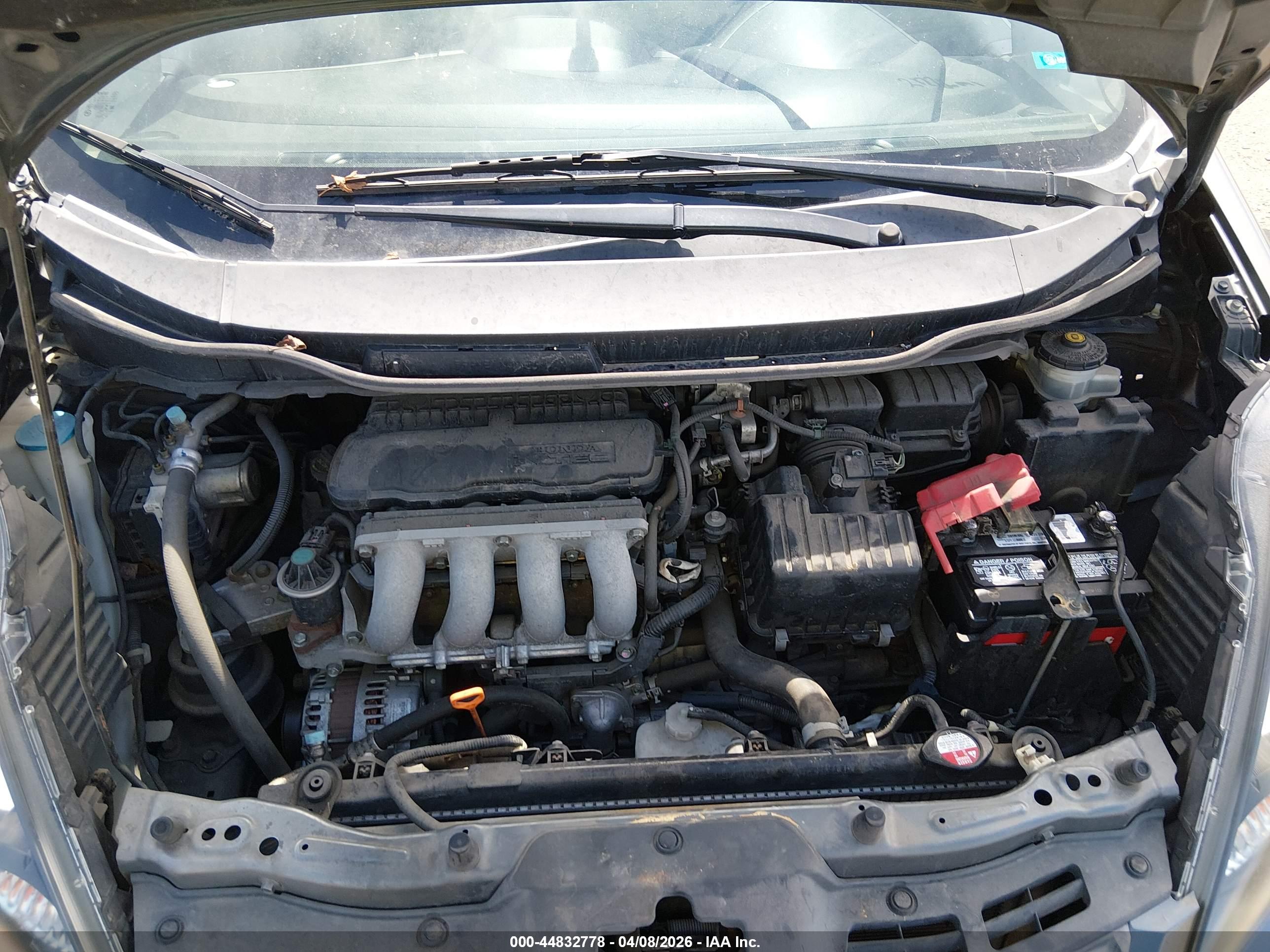 HONDA FIT image 10