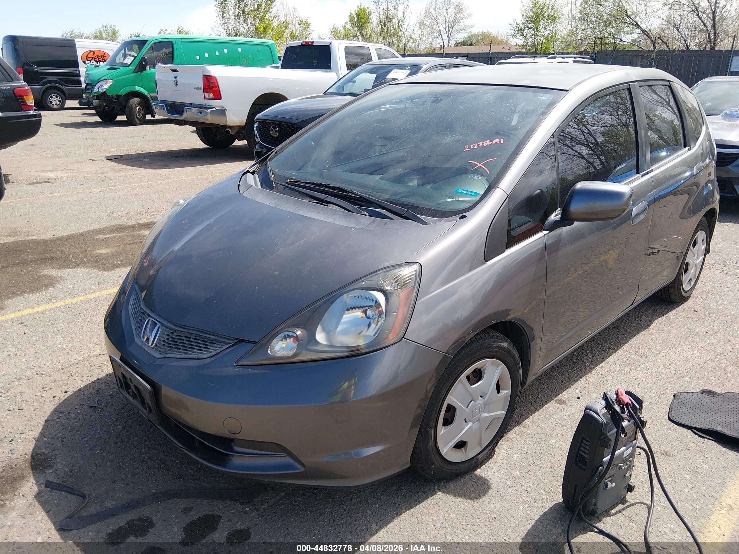 HONDA FIT image 2
