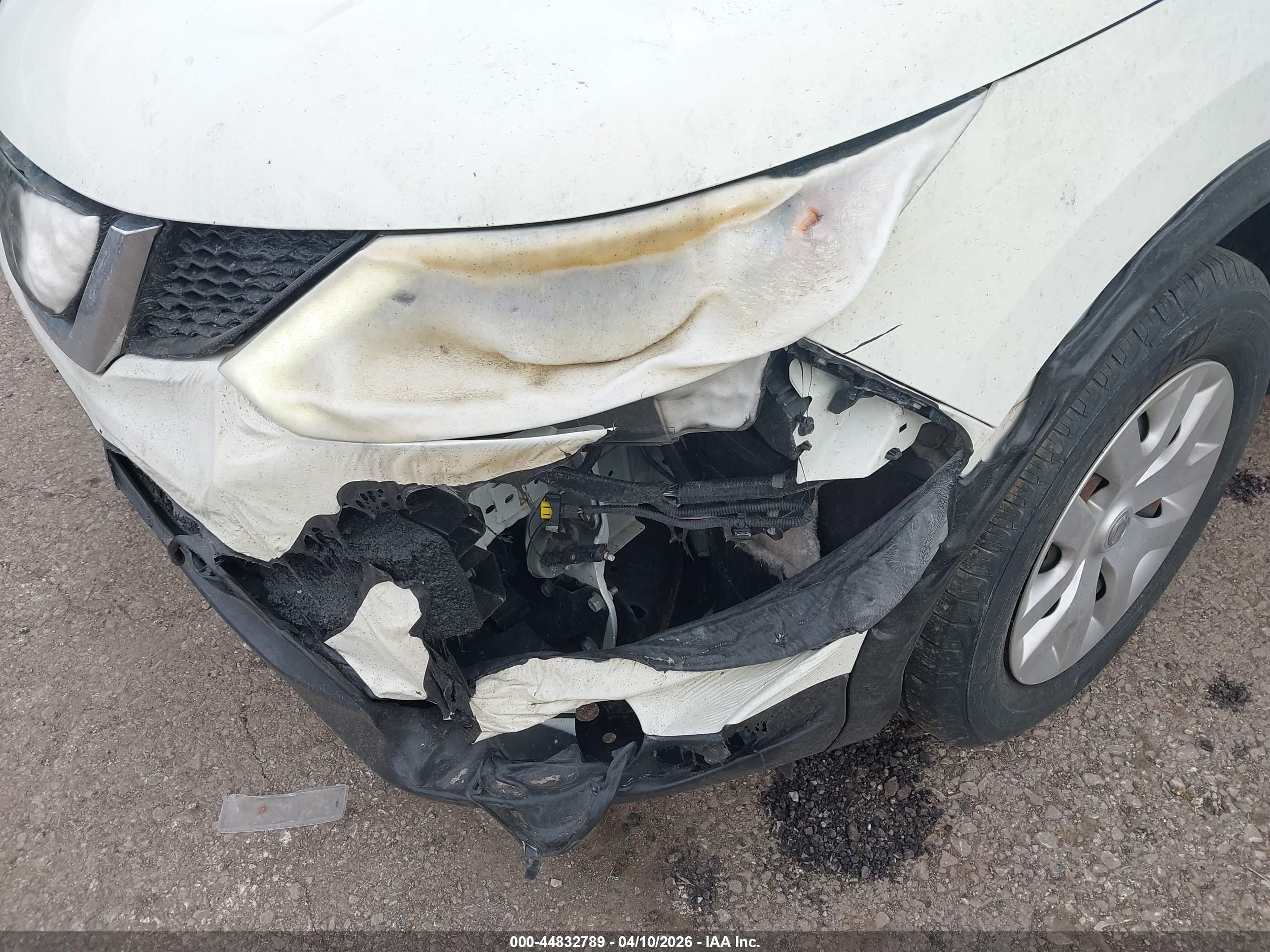 NISSAN ROGUE image 6