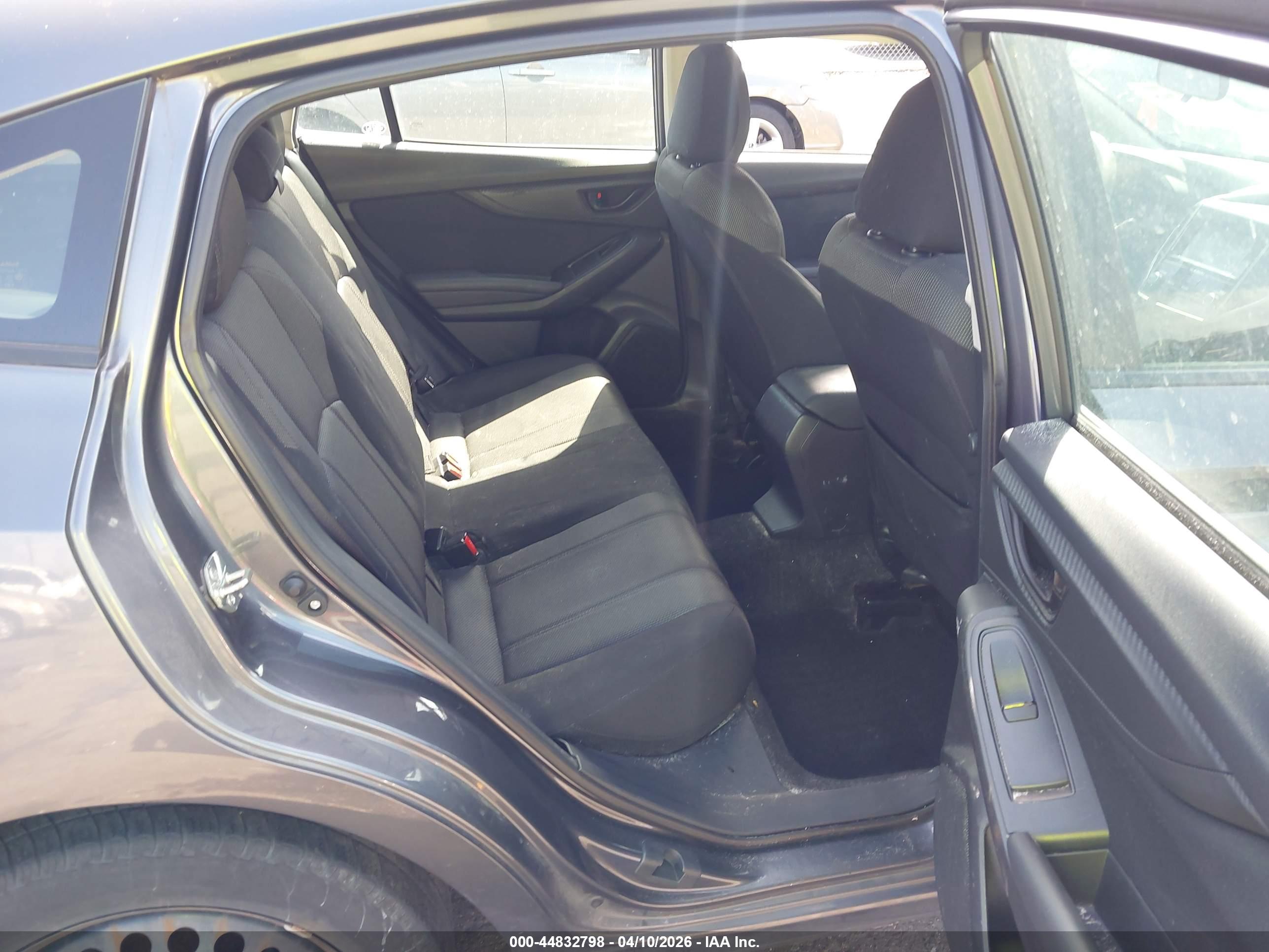 SUBARU IMPREZA image 8