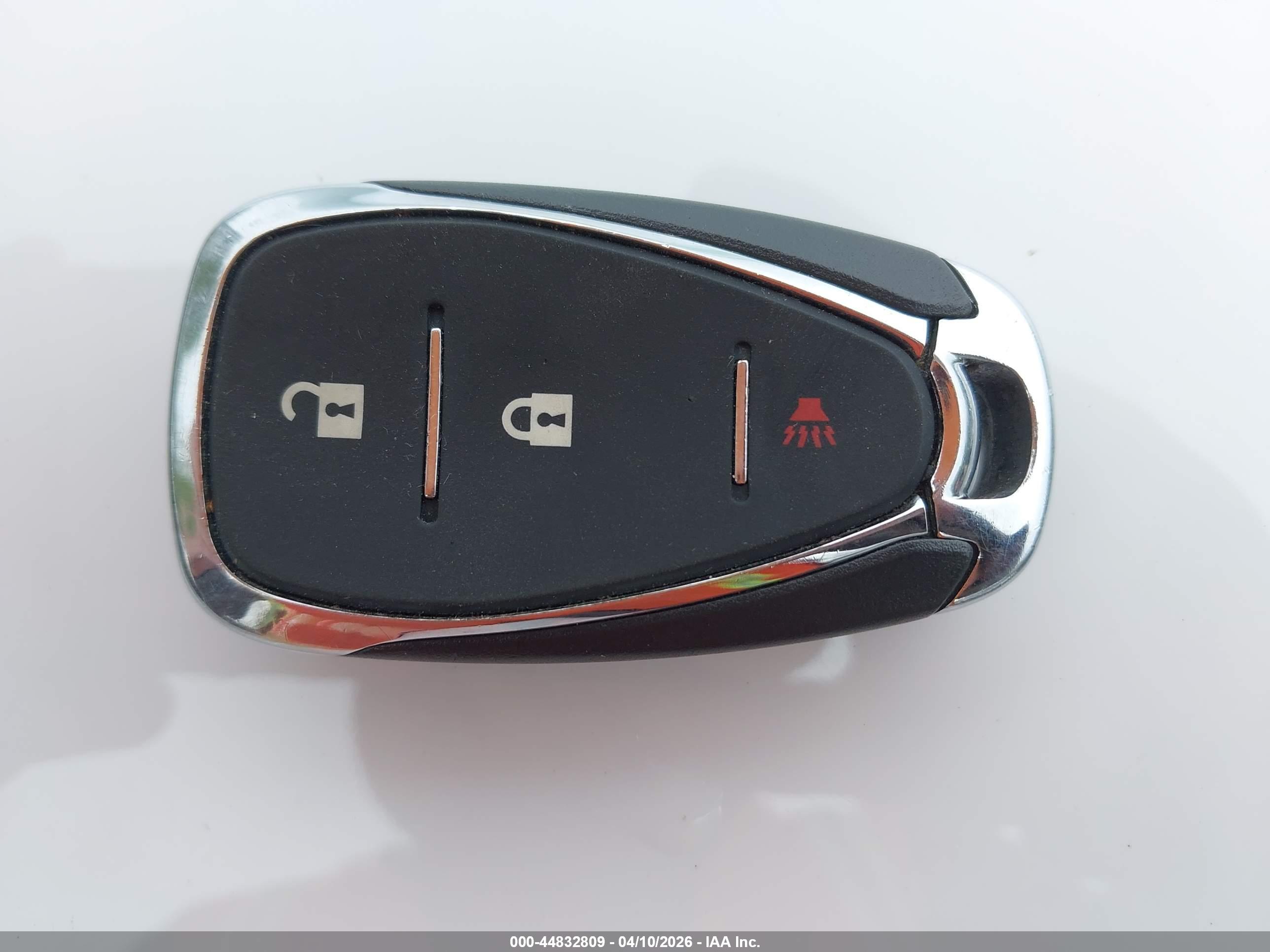 CHEVROLET EQUINOX image 11