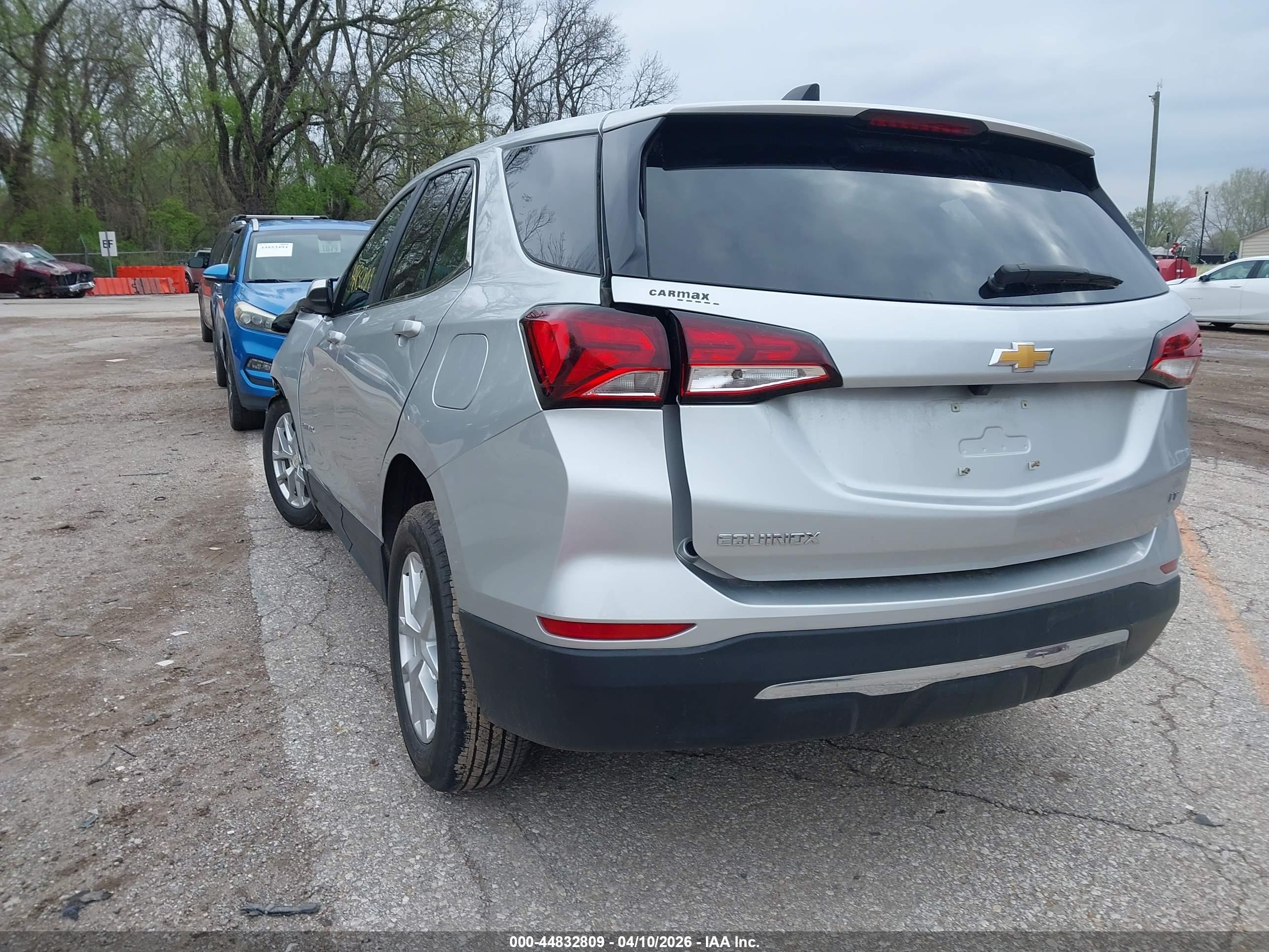 CHEVROLET EQUINOX image 3