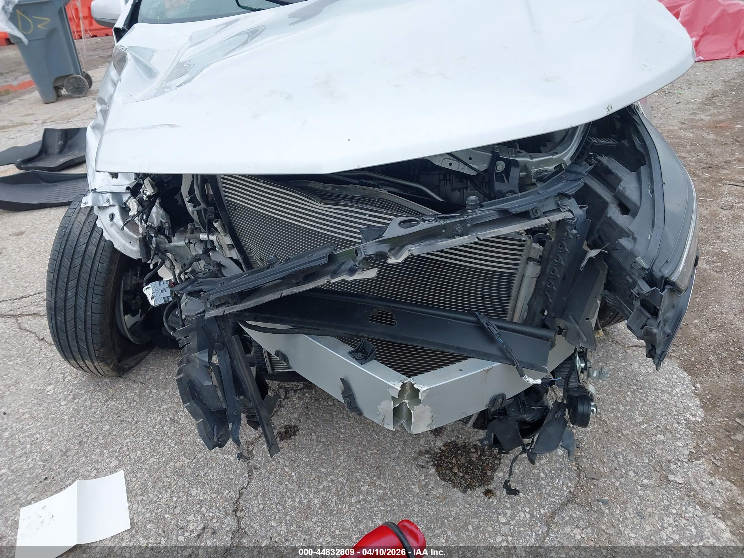 CHEVROLET EQUINOX image 6