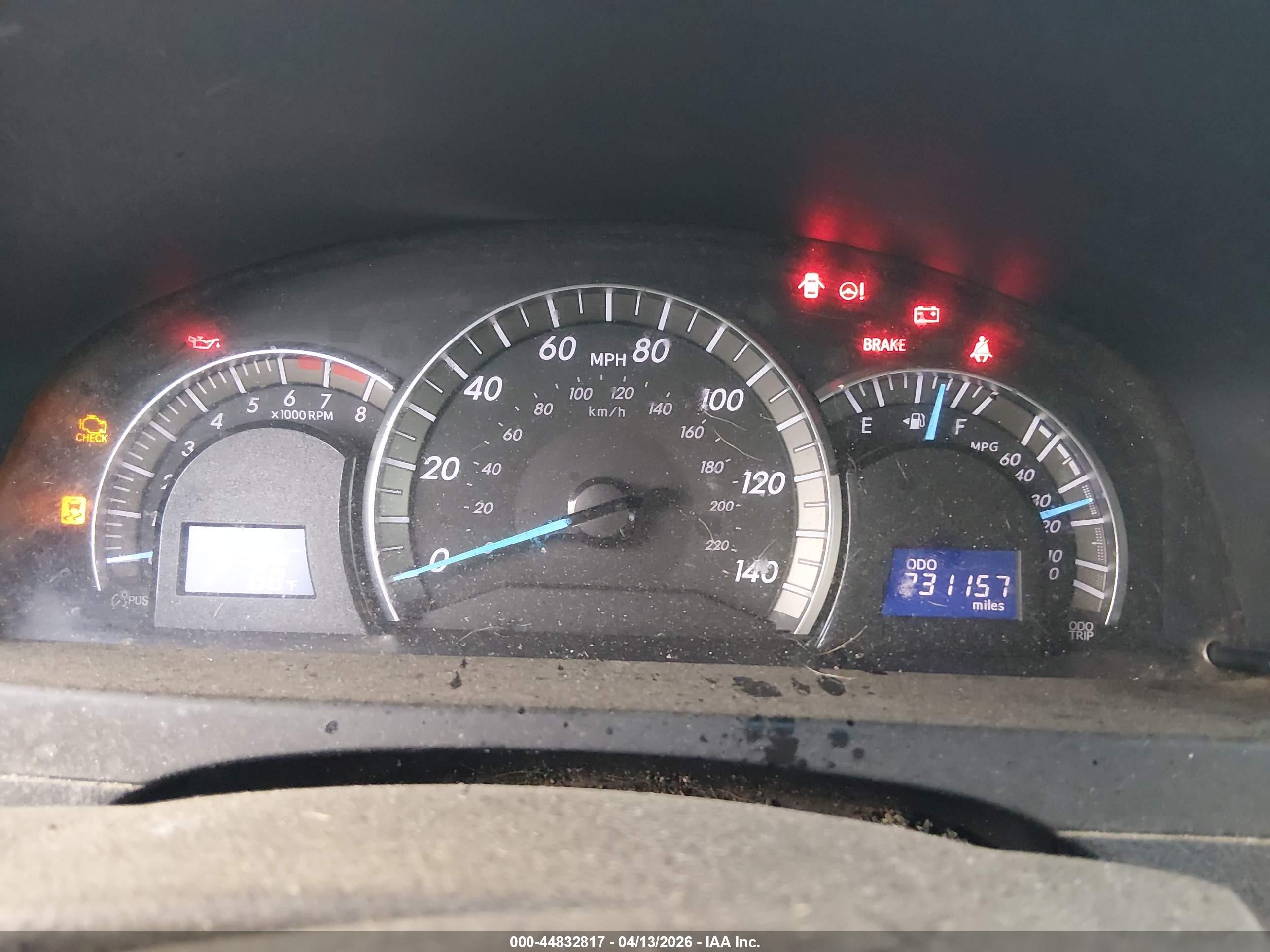 TOYOTA CAMRY image 7