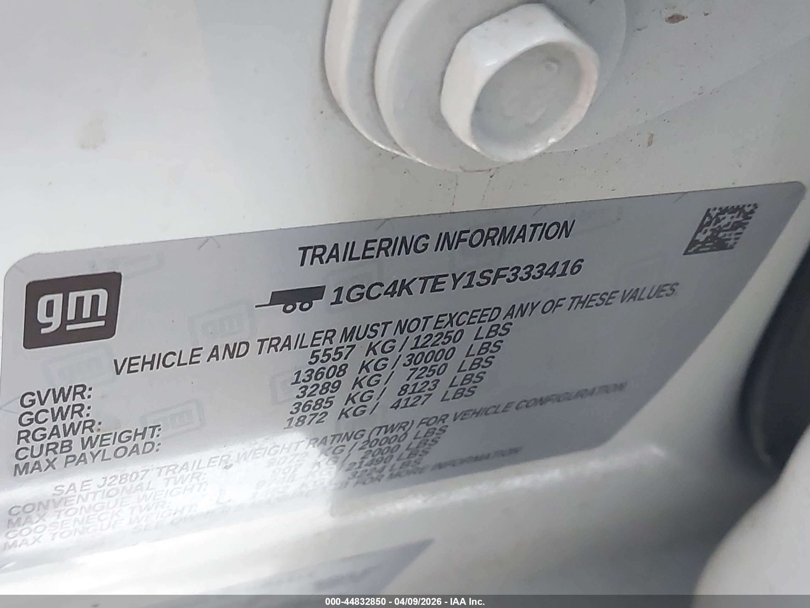 CHEVROLET SILVERADO image 9