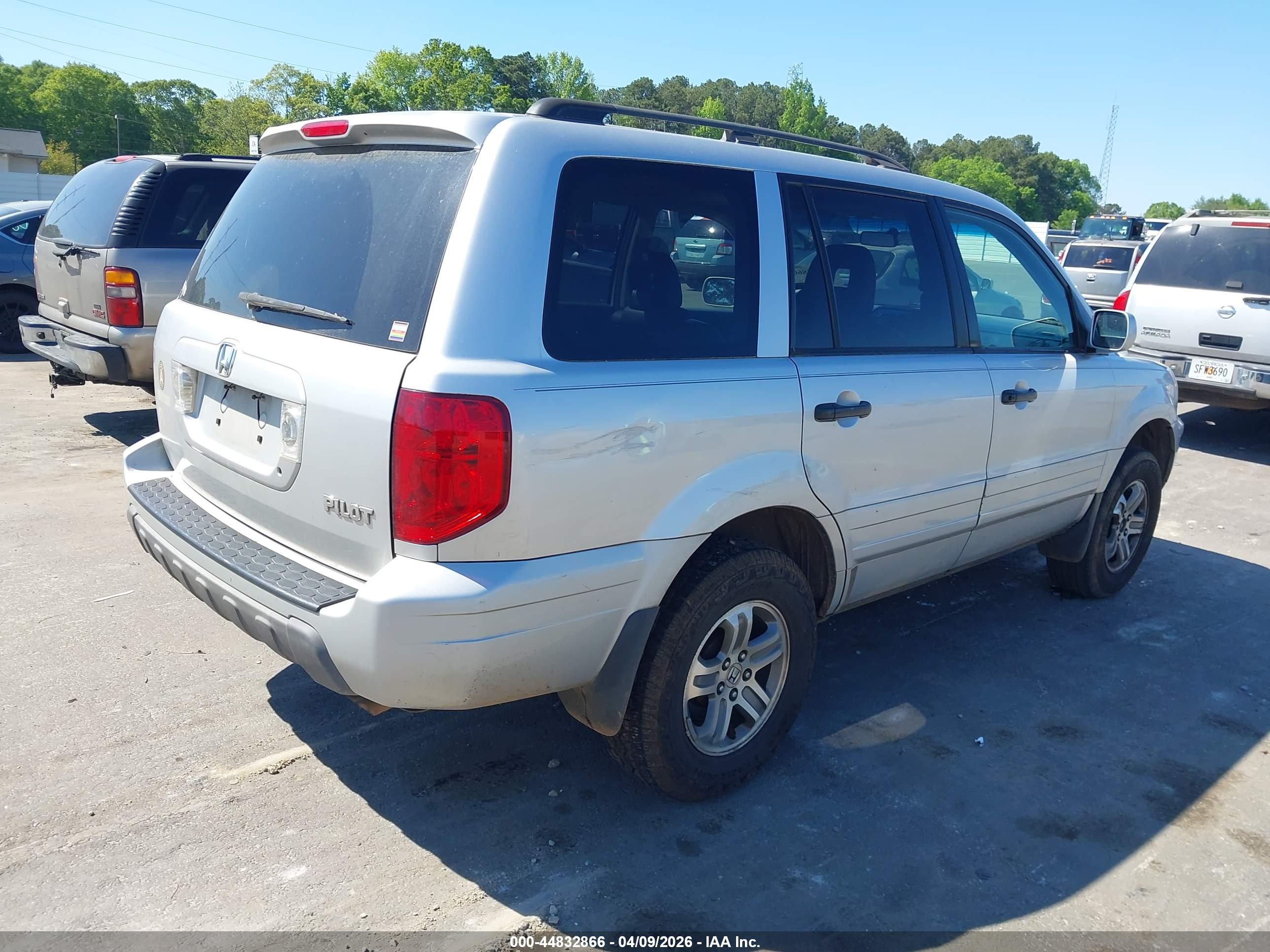 HONDA PILOT image 4